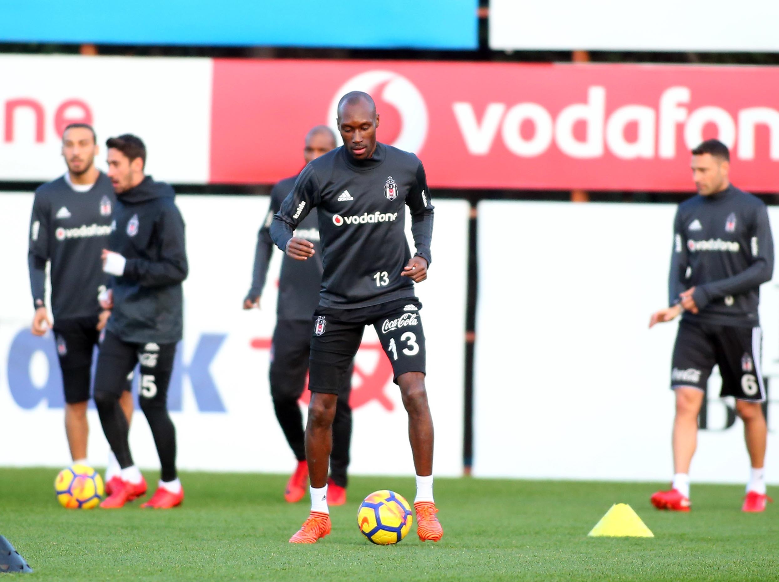 Galatasaray – Sivas Belediyespor 28 Kasım 2019 Canlı İzle Galatasaray – Sivas Belediyespor 28 Kasım 2019 Canlı İzle