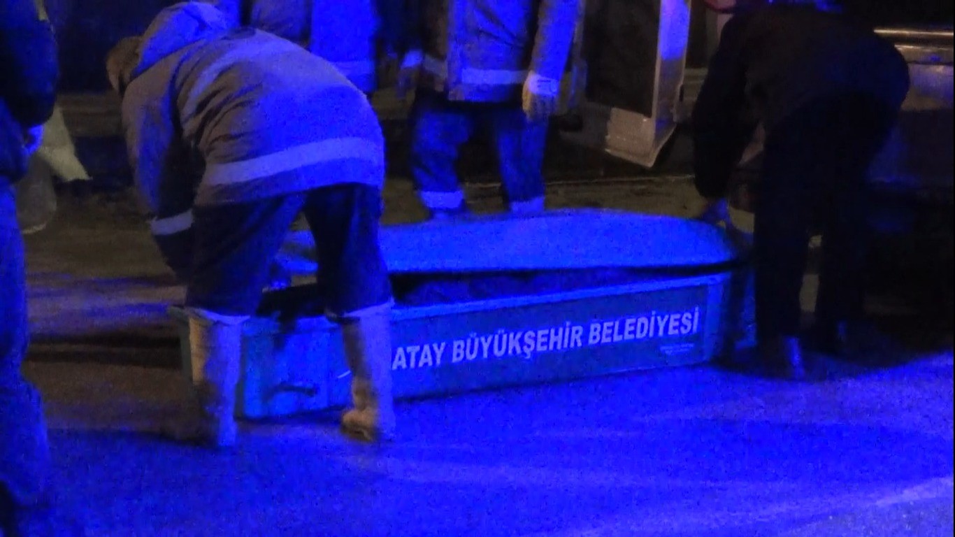 Hatay'da vahşet: Çuvaldan kadın cesedi çıktı