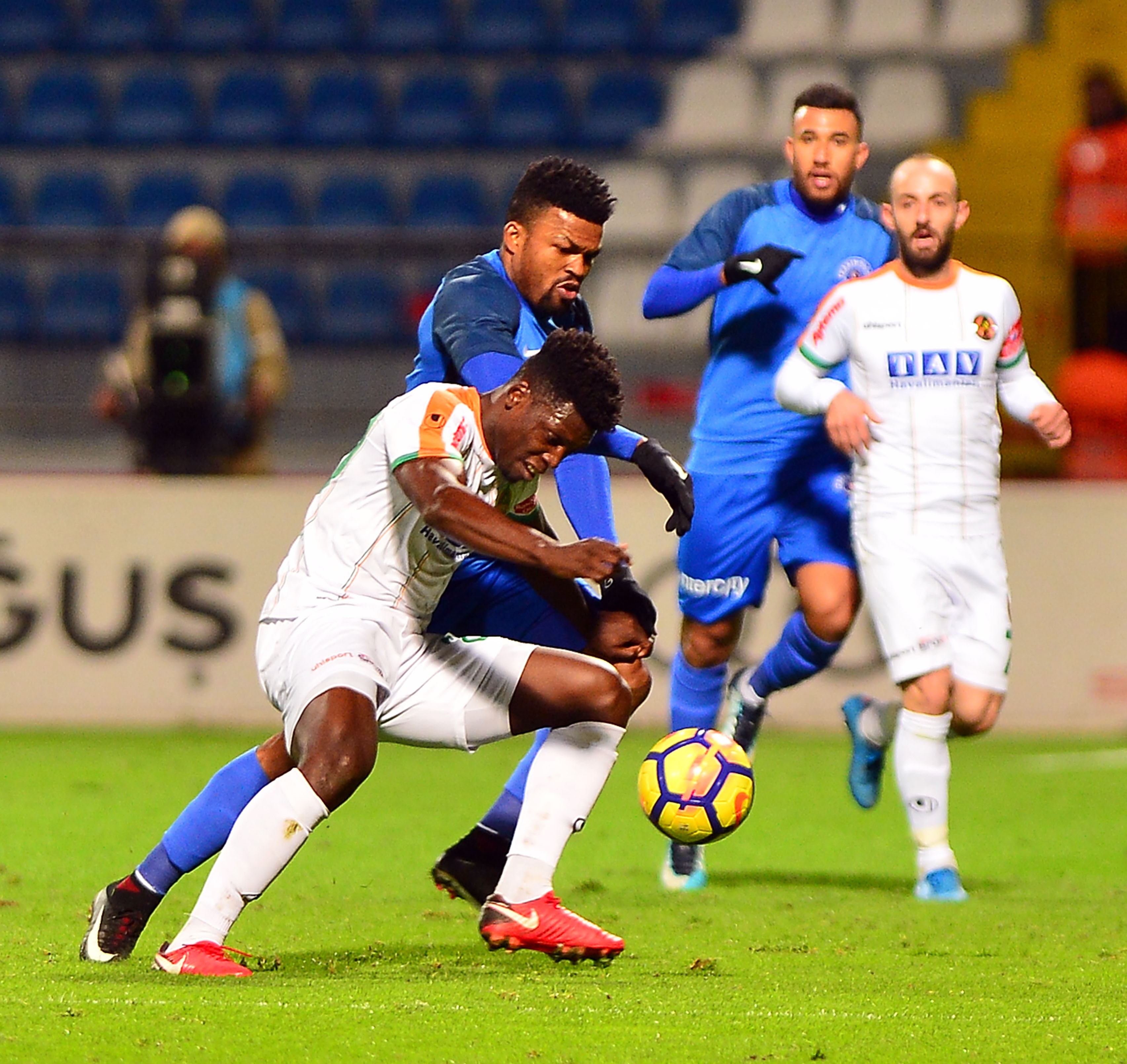 ÖZET İZLE: Kasımpaşa 3-2 Alanyaspor Maçı Özeti ve Golleri İzle| Kasımpaşa Alanyaspor kaç kaç bitti?