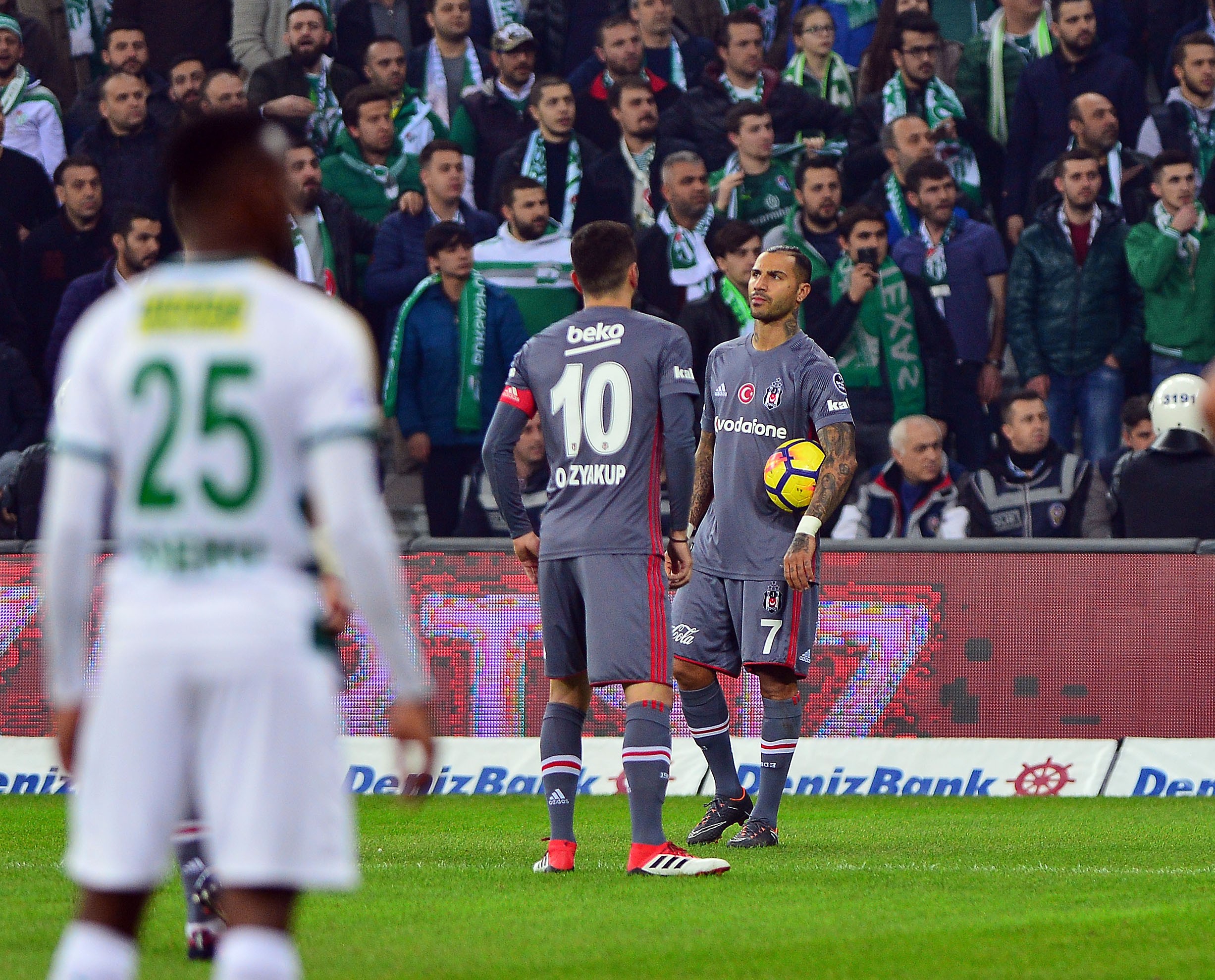 ÖZET İZLE: Bursaspor 2-2 Beşiktaş Maç Özeti,Golleri İzle|Bursa Beşiktaş kaç kaç bitti?