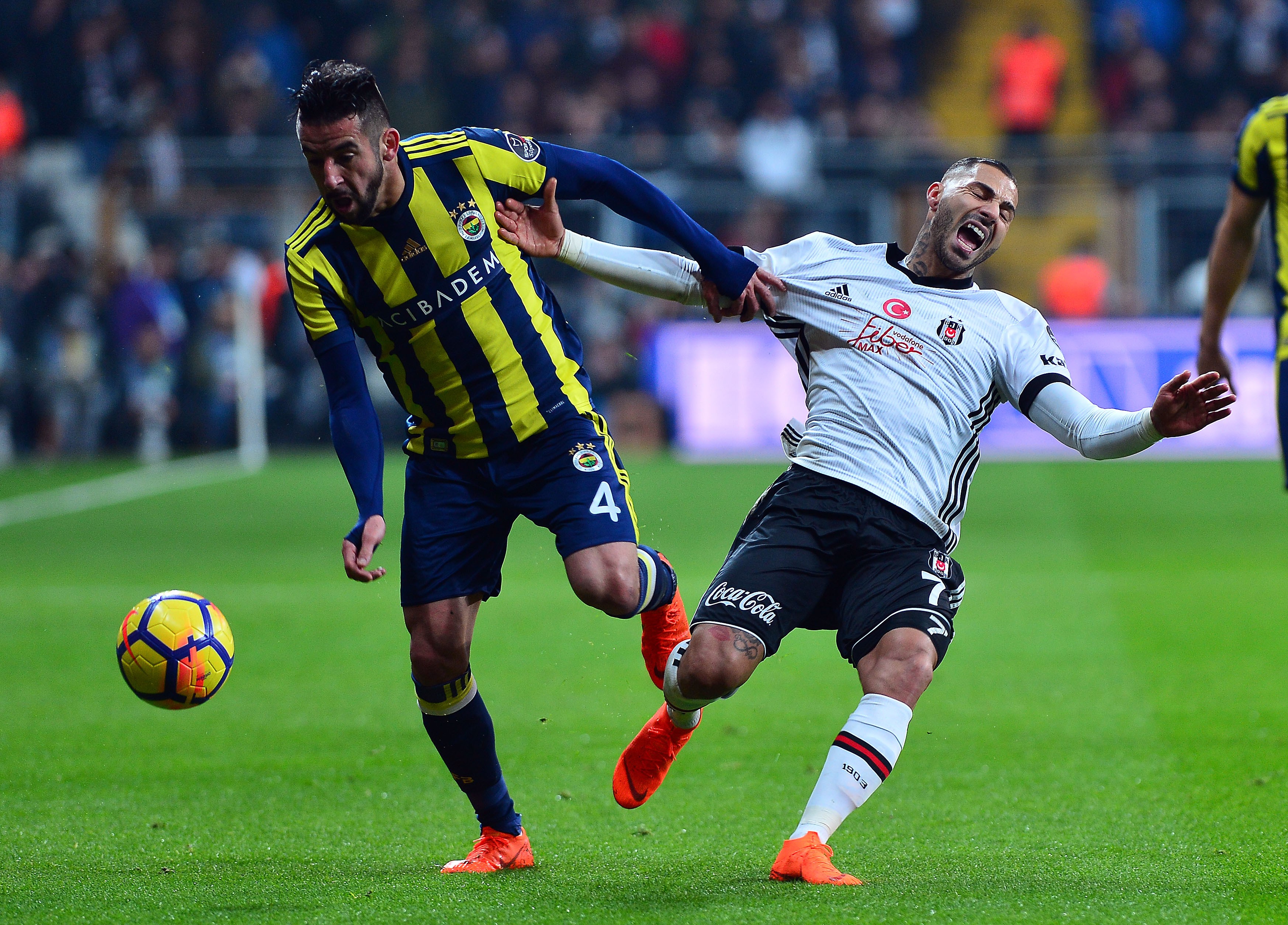 Beşiktaş 3 - 2 Fenerbahçe, Maç Özeti