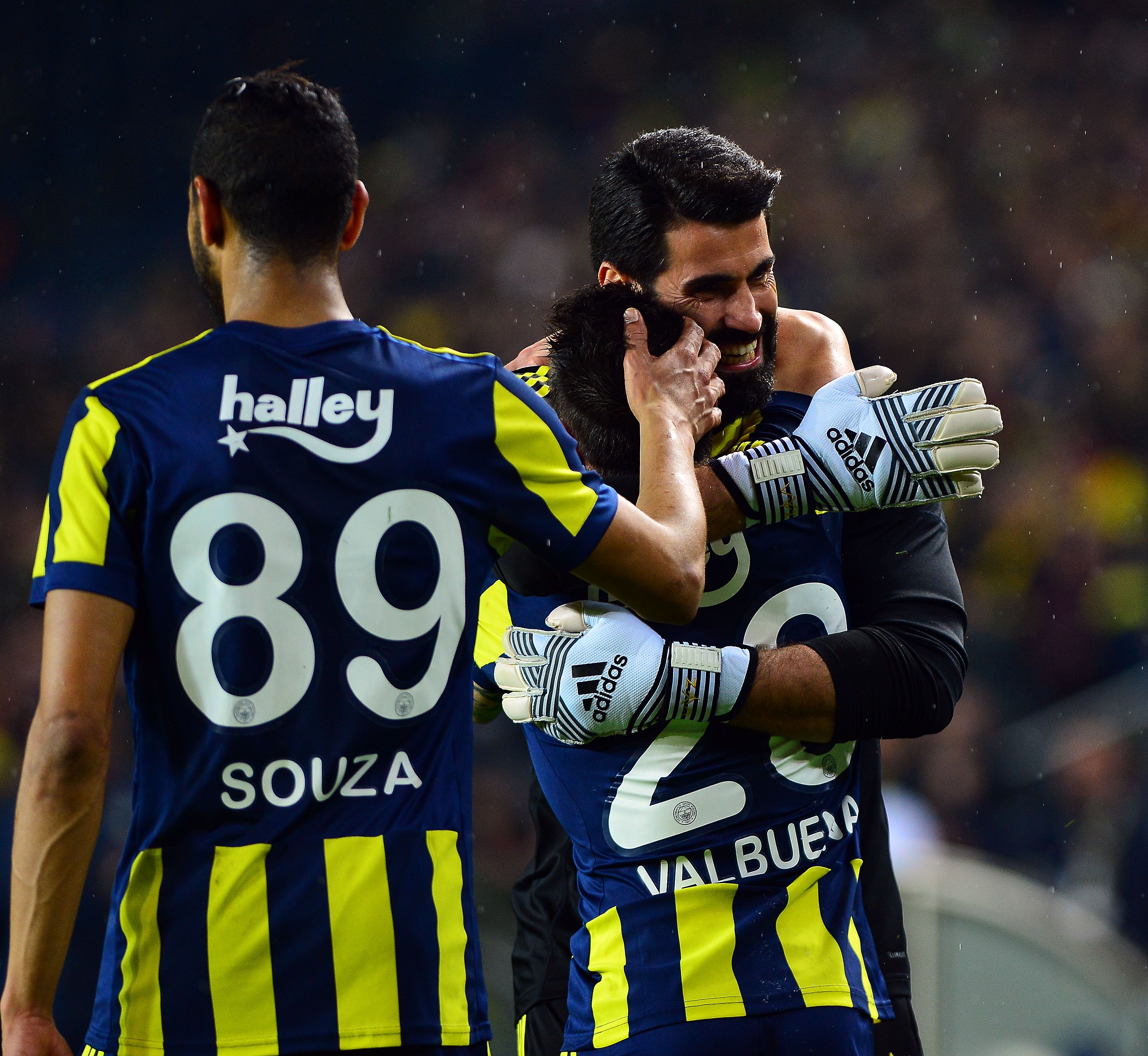 FB GS maçı ne zaman? Fenerbahçe Galatasaray maçı ne zaman? FB GS maçı CANLI İZLE