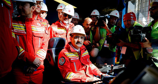 Fatih Sondaj Gemisi ilk sondaj için Akdeniz sularında