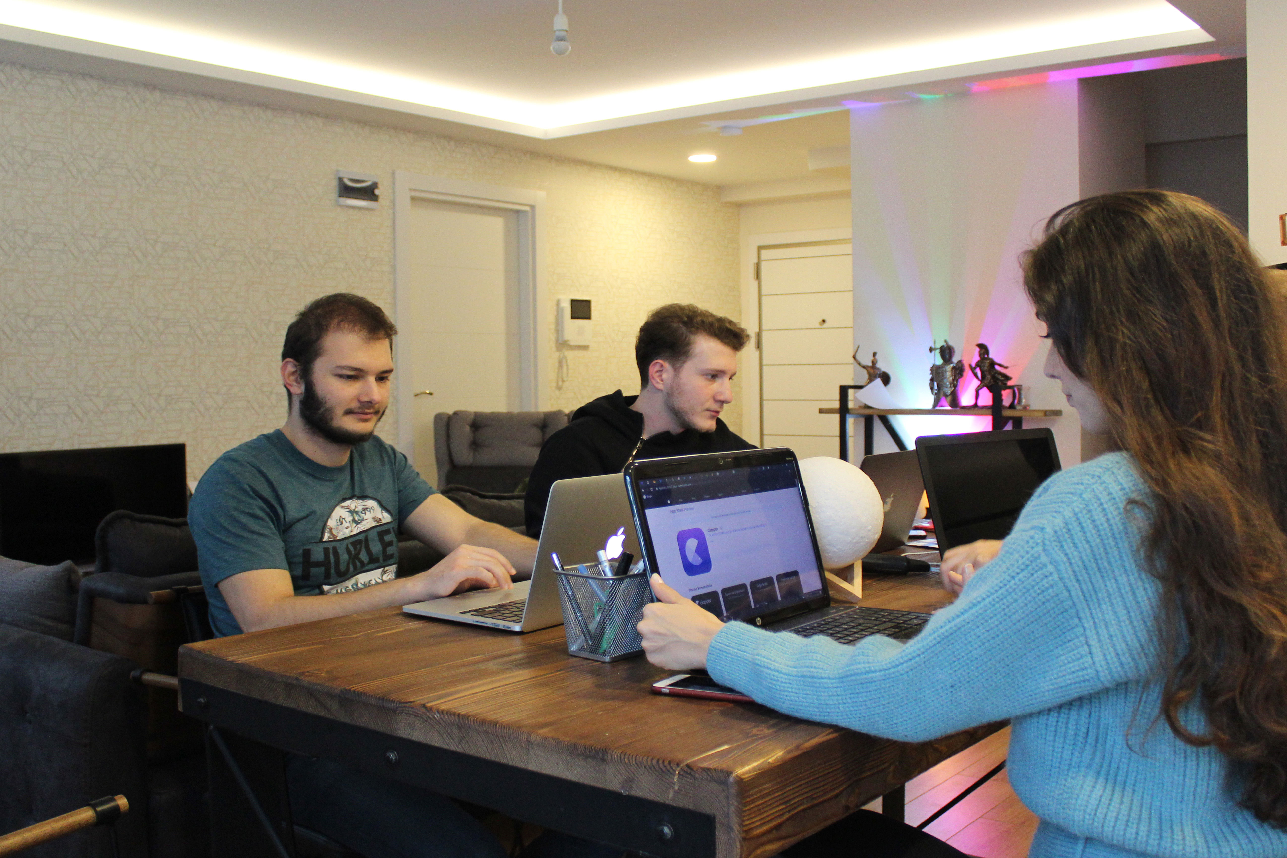 Televizyon ve sinema dünyasının yeni sosyal ağı: ‘Clapper’