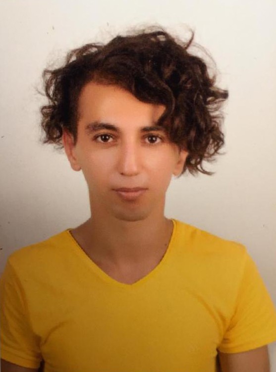 Parkta fotoğraf çektirdiği için öldürüldü