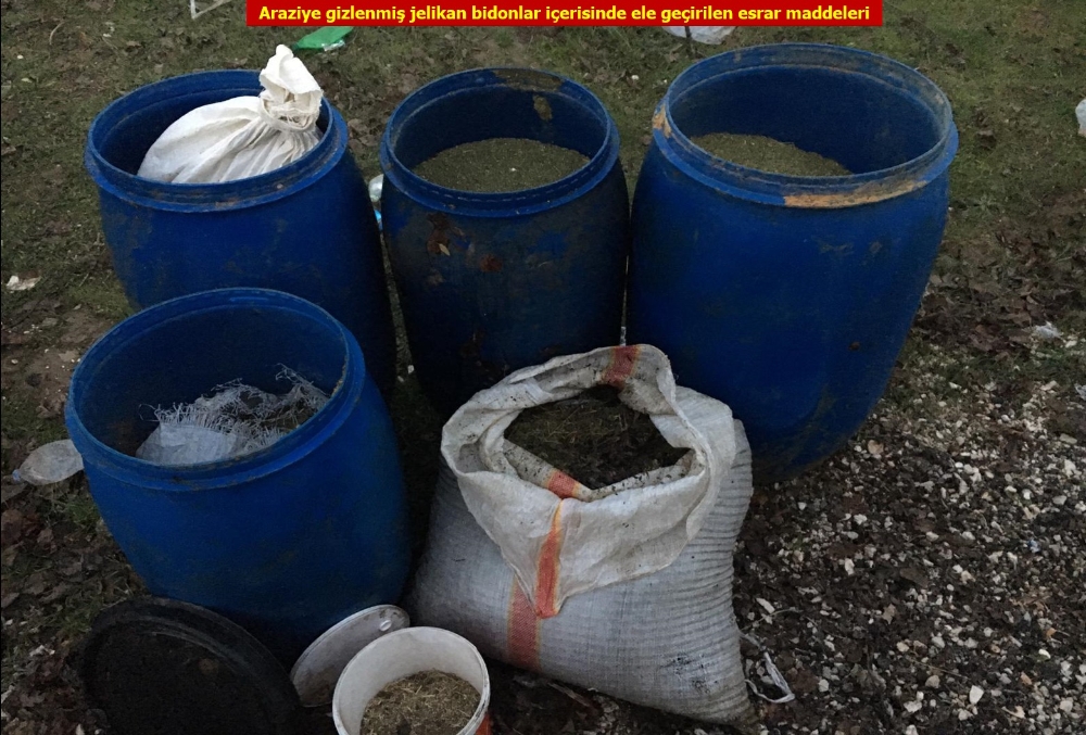 Diyarbakır’da teröristlerin inleri imha edildi