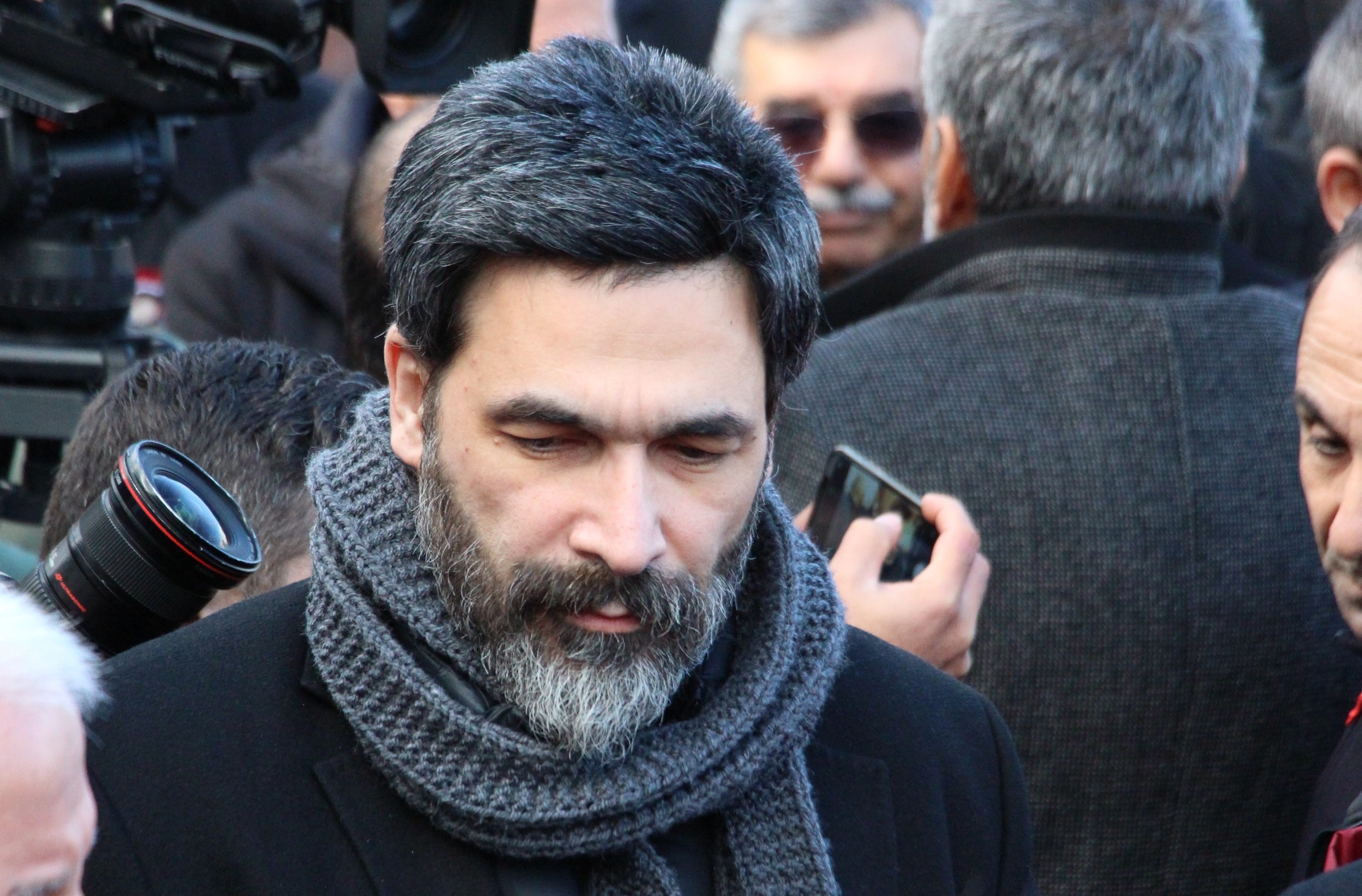 Ozan Arif’e son görev