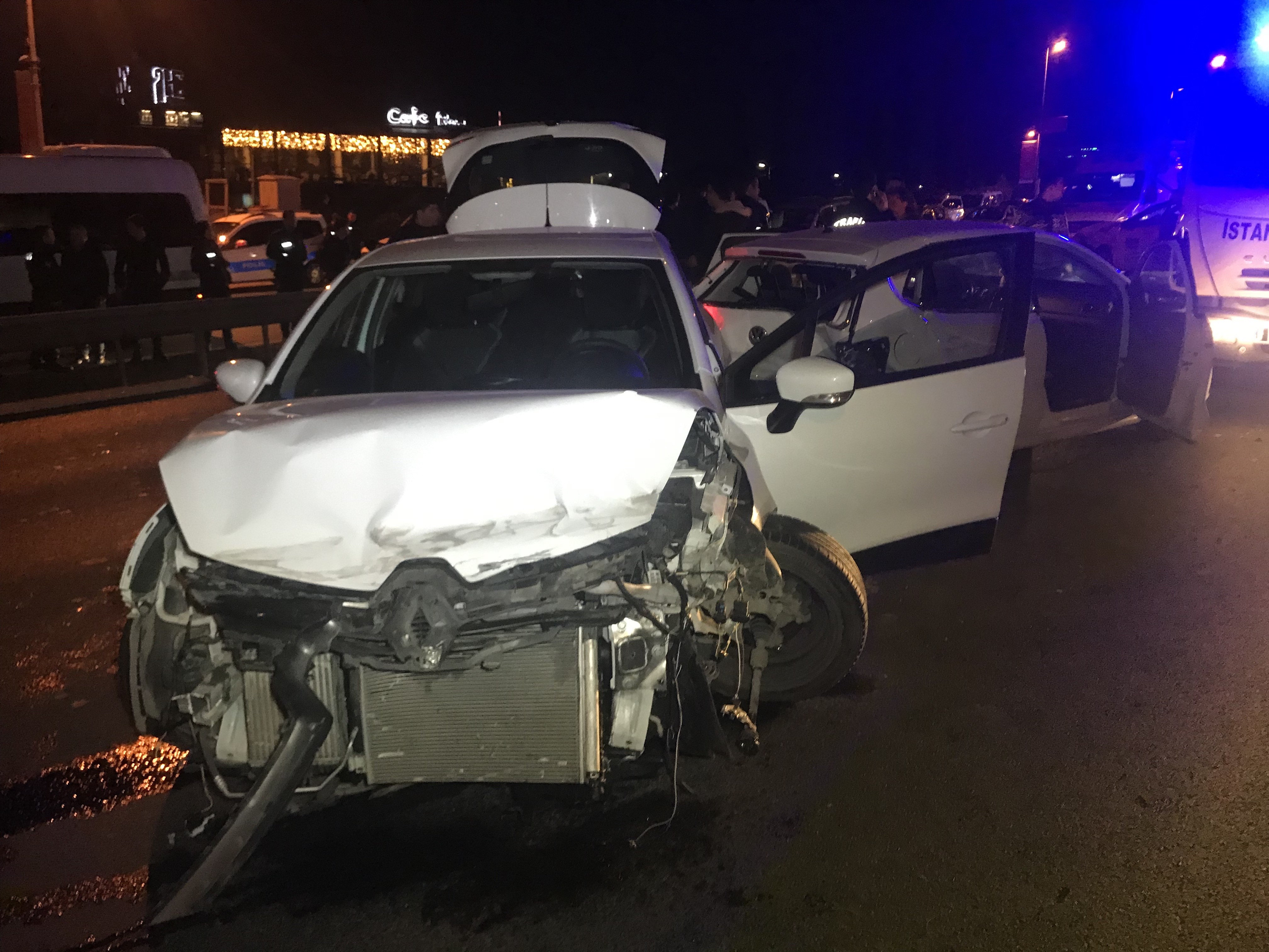 Bakırköy’de feci kaza: 5 yaralı