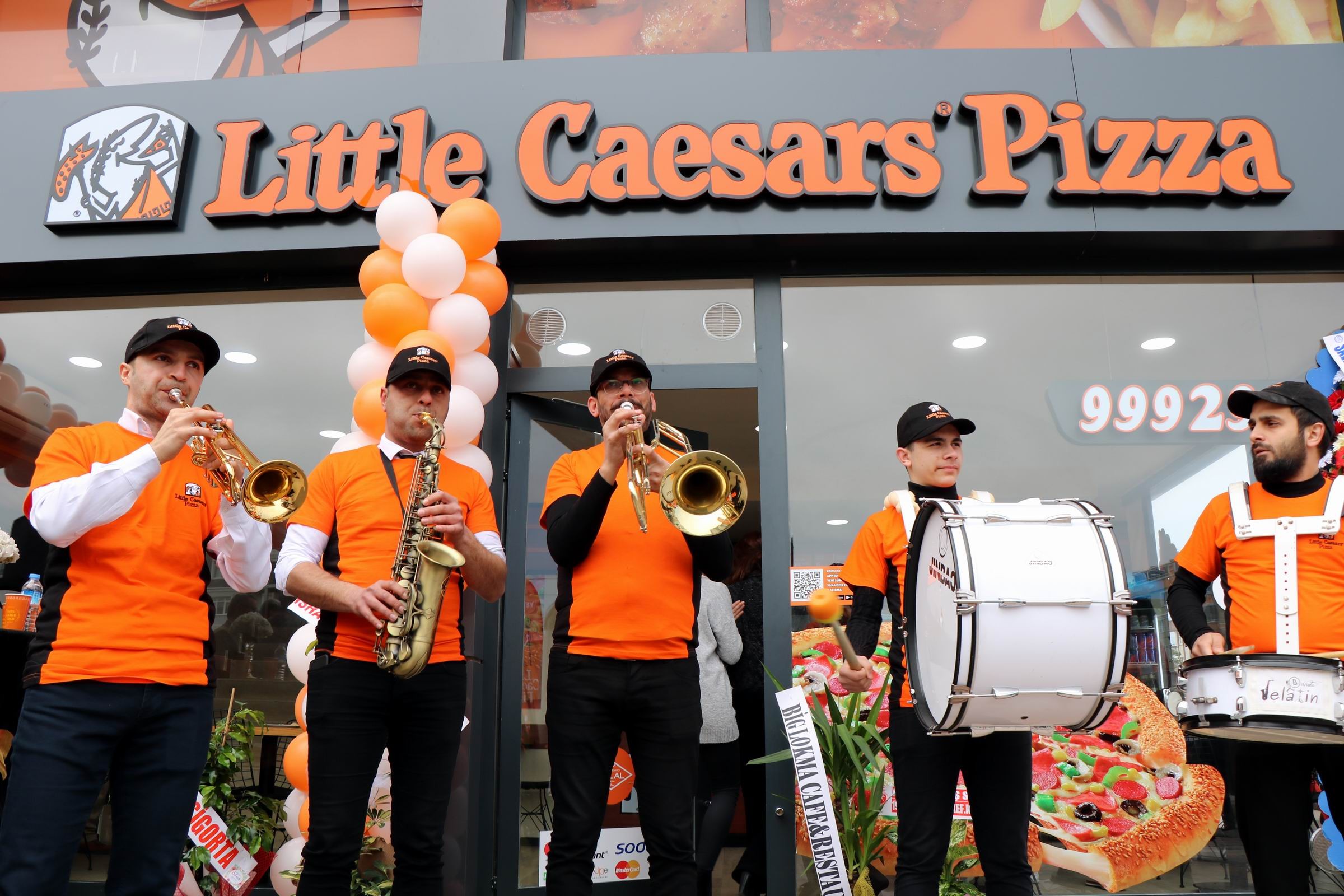 Little Caesars, Samsun’daki ilk şubesini törenle açtı