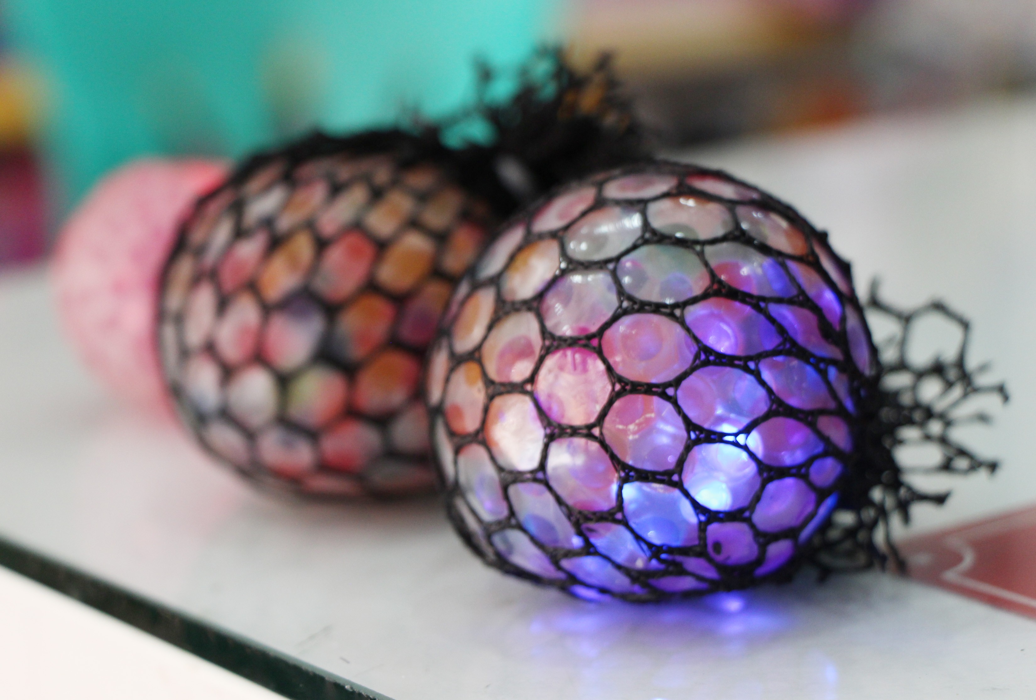 Bu oyuncakların çocuk gelişimine zararı saymakla bitmiyor