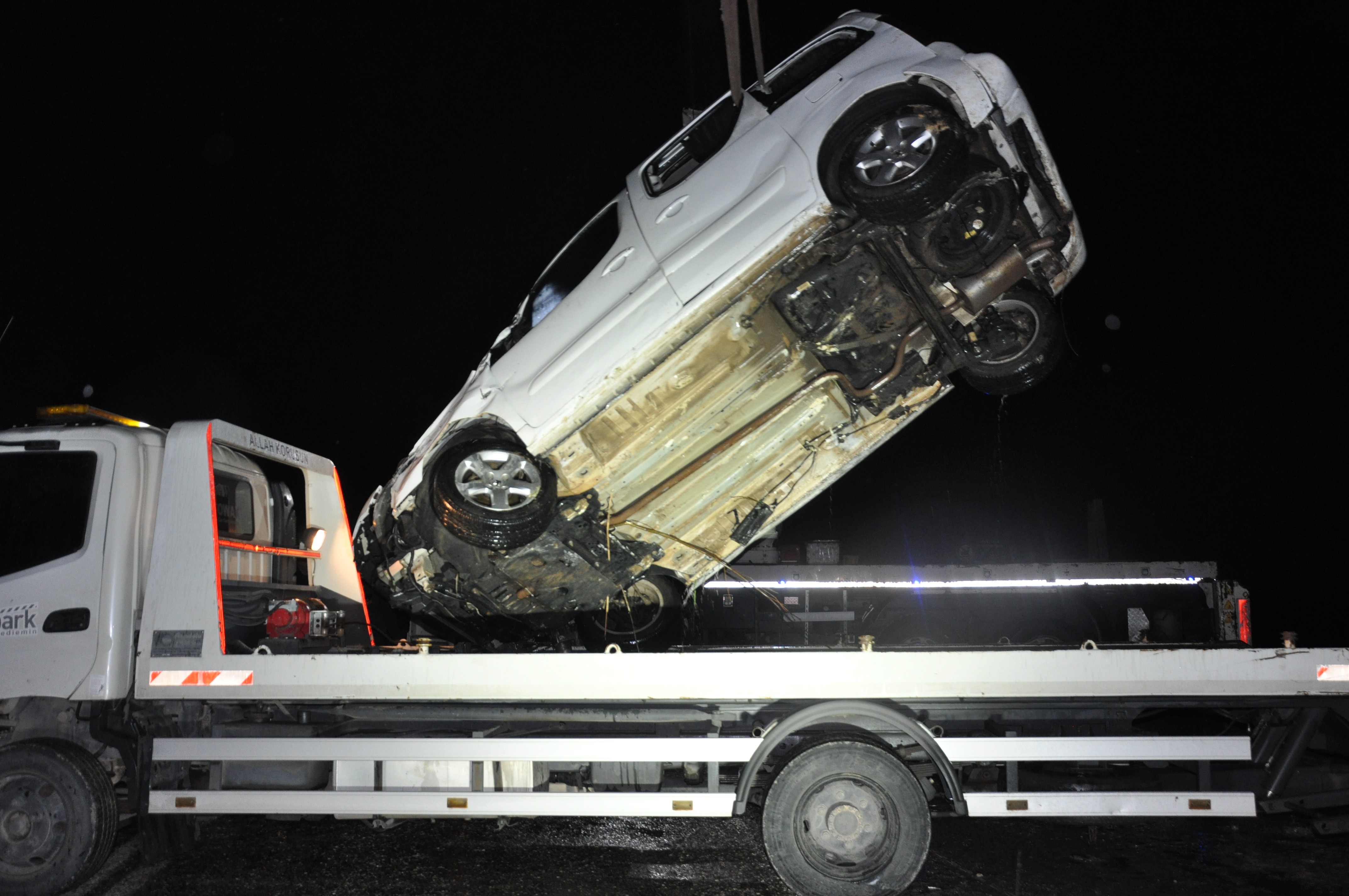 Botan Çayı'na uçan otomobil sürücüsünün cesedine ulaşıldı