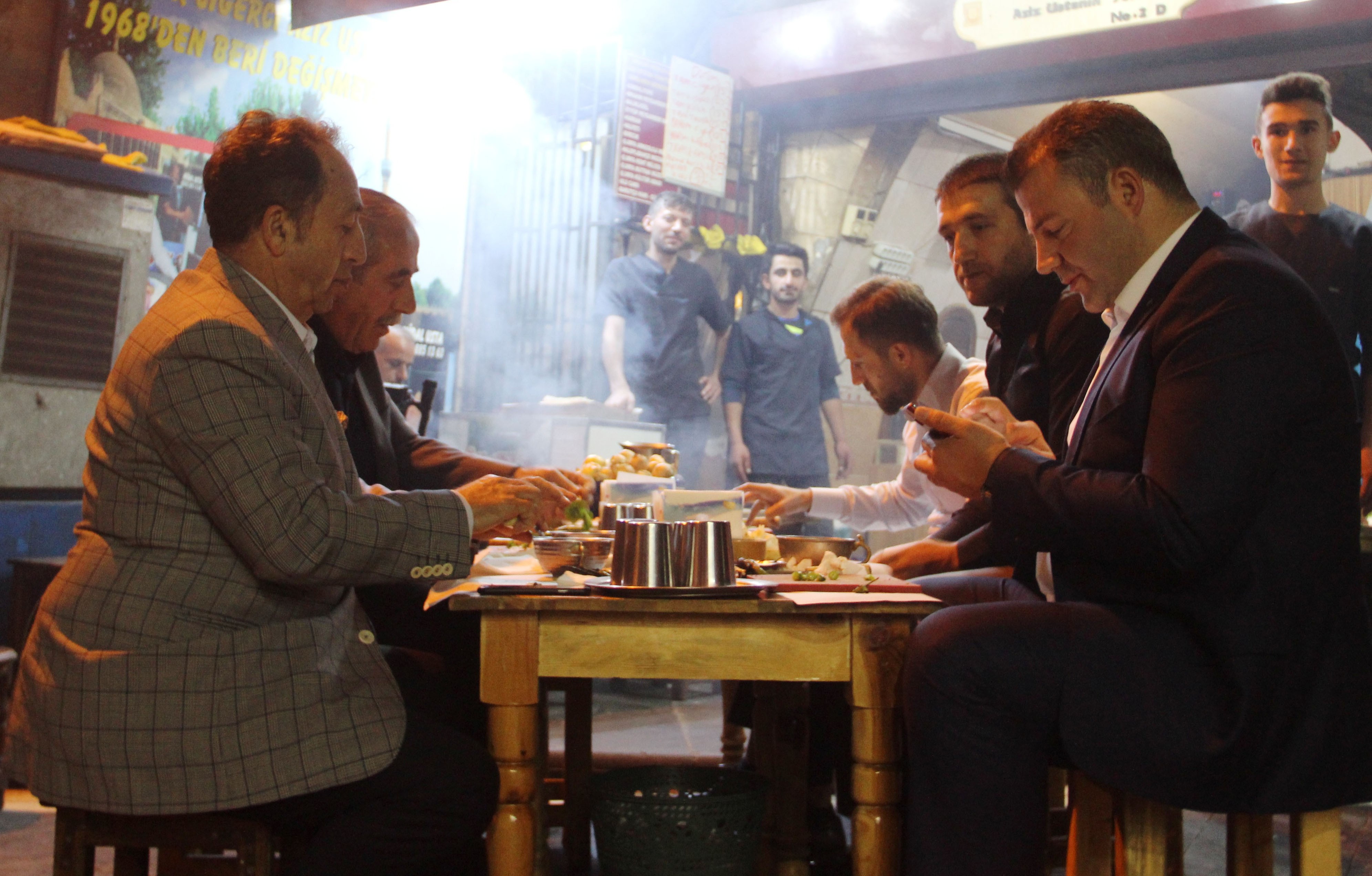 Sahurun vazgeçilmezi ciğer kebabı