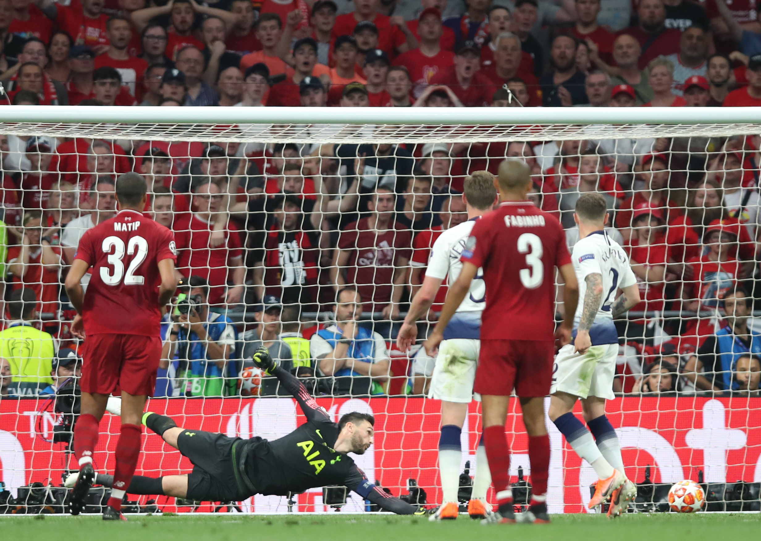 ÖZET İZLE: Tottenham:0-2 Liverpool MAÇ ÖZETİ Ve Golleri İzle | Tottenham Liverpool kaç kaç bitti !