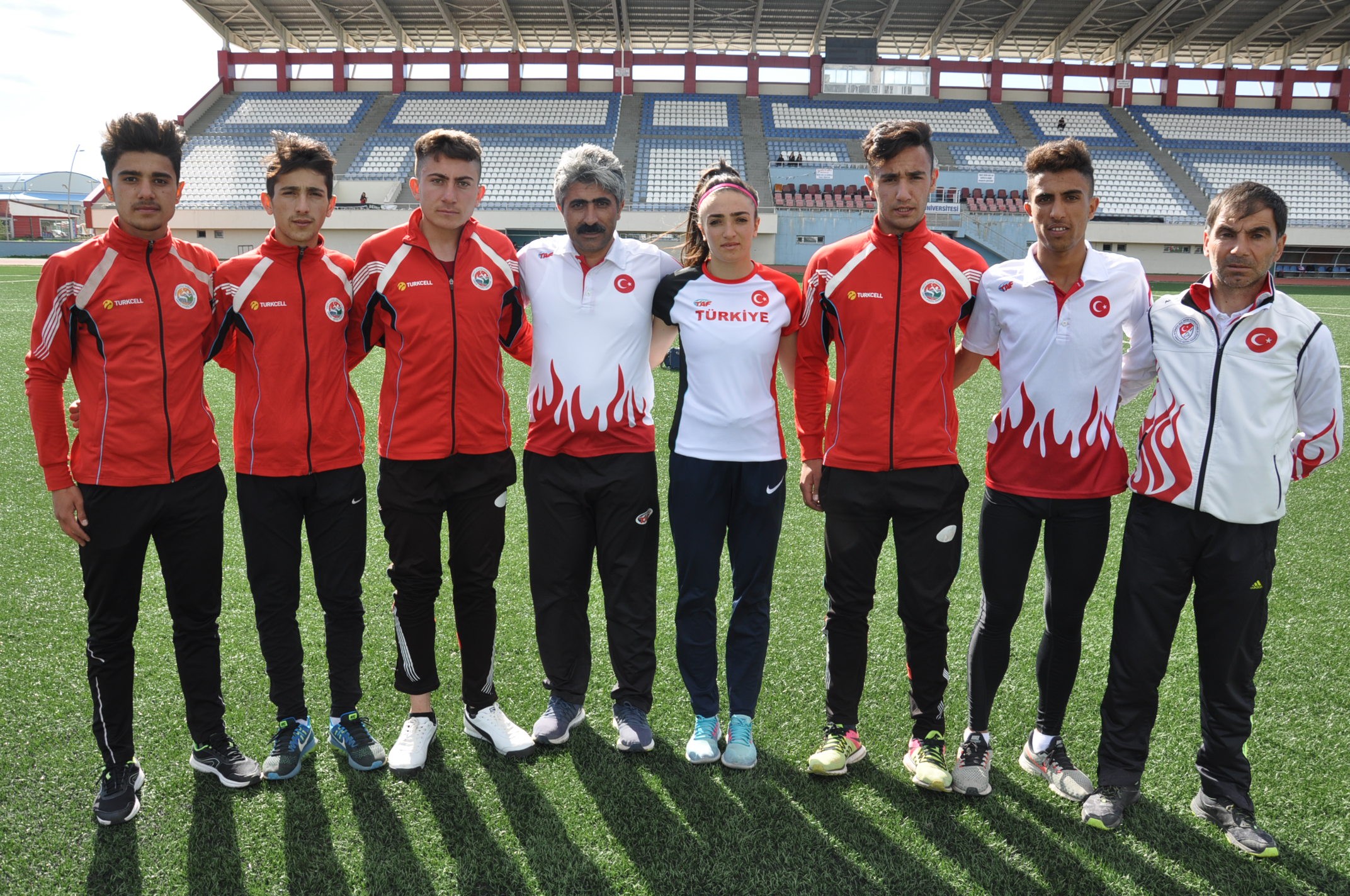 Karslı milli atletler, çalışmalarını bayramda da sürdürüyor