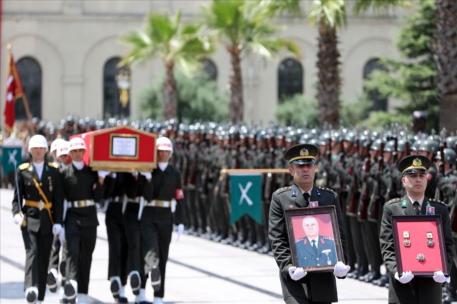 36'ncı Kara Kuvvetleri Komutanı Orgeneral Bayar son yolculuğuna uğurlandı