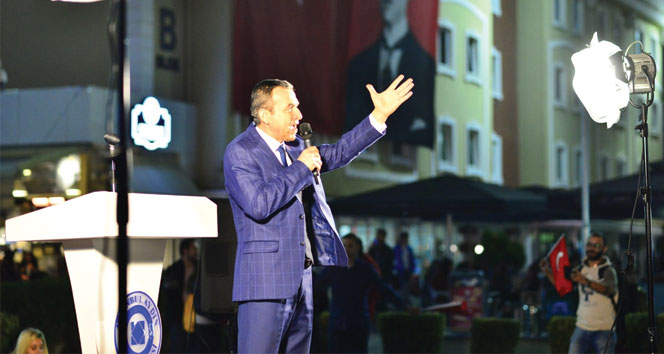 Naim Babüroğlu: “Atatürk’ün kurduğu Cumhuriyet…”