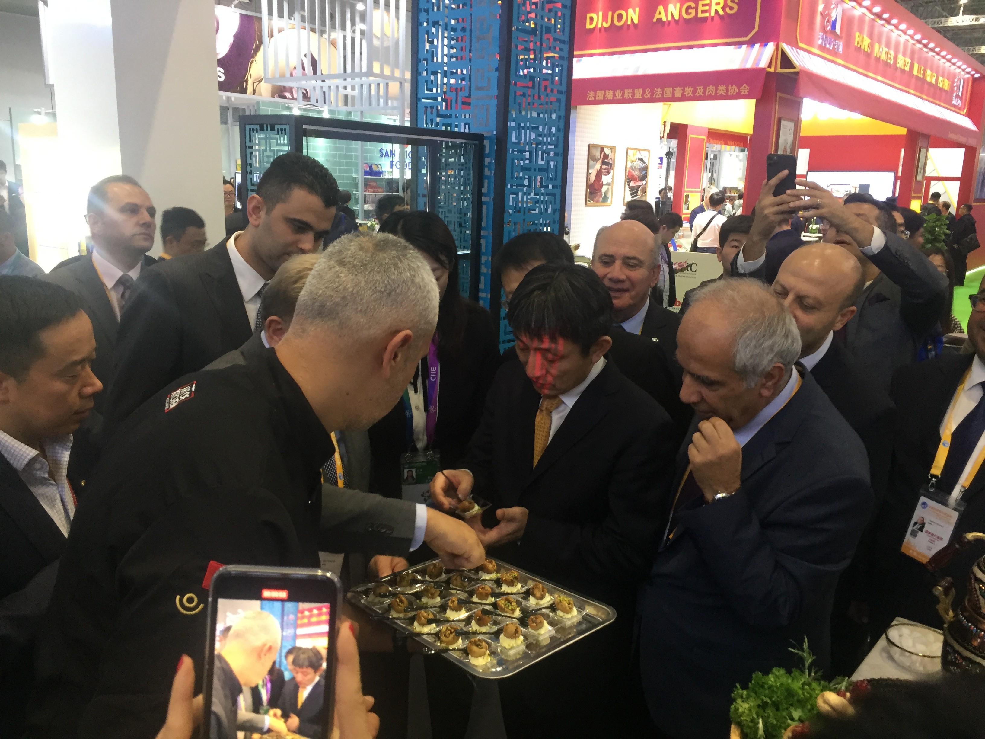 Çinliler, Türk lezzetleri için kuyruk oldu