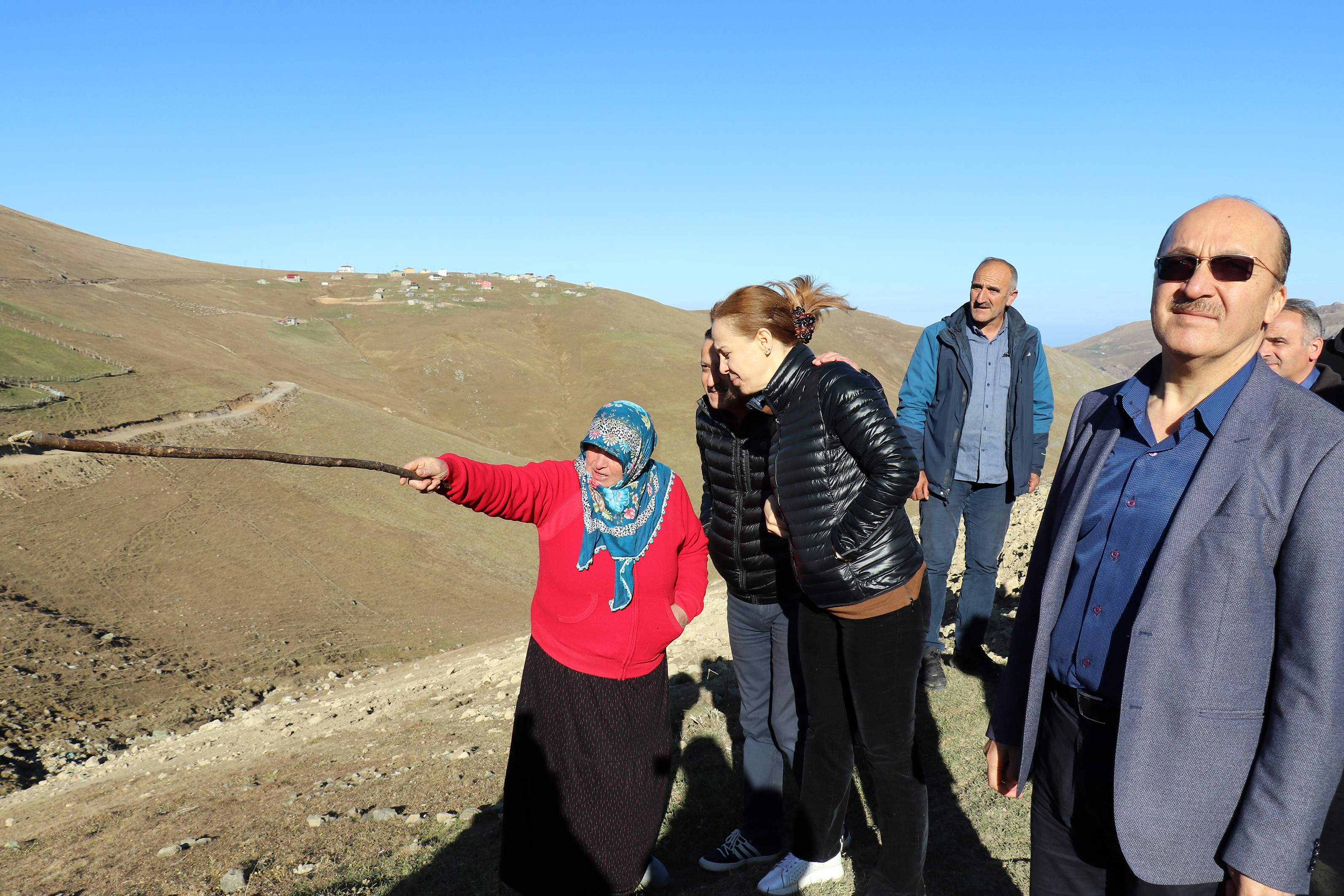 Yayla sakinleri 'Dipsiz Göl’ün kapatılmasını istedi