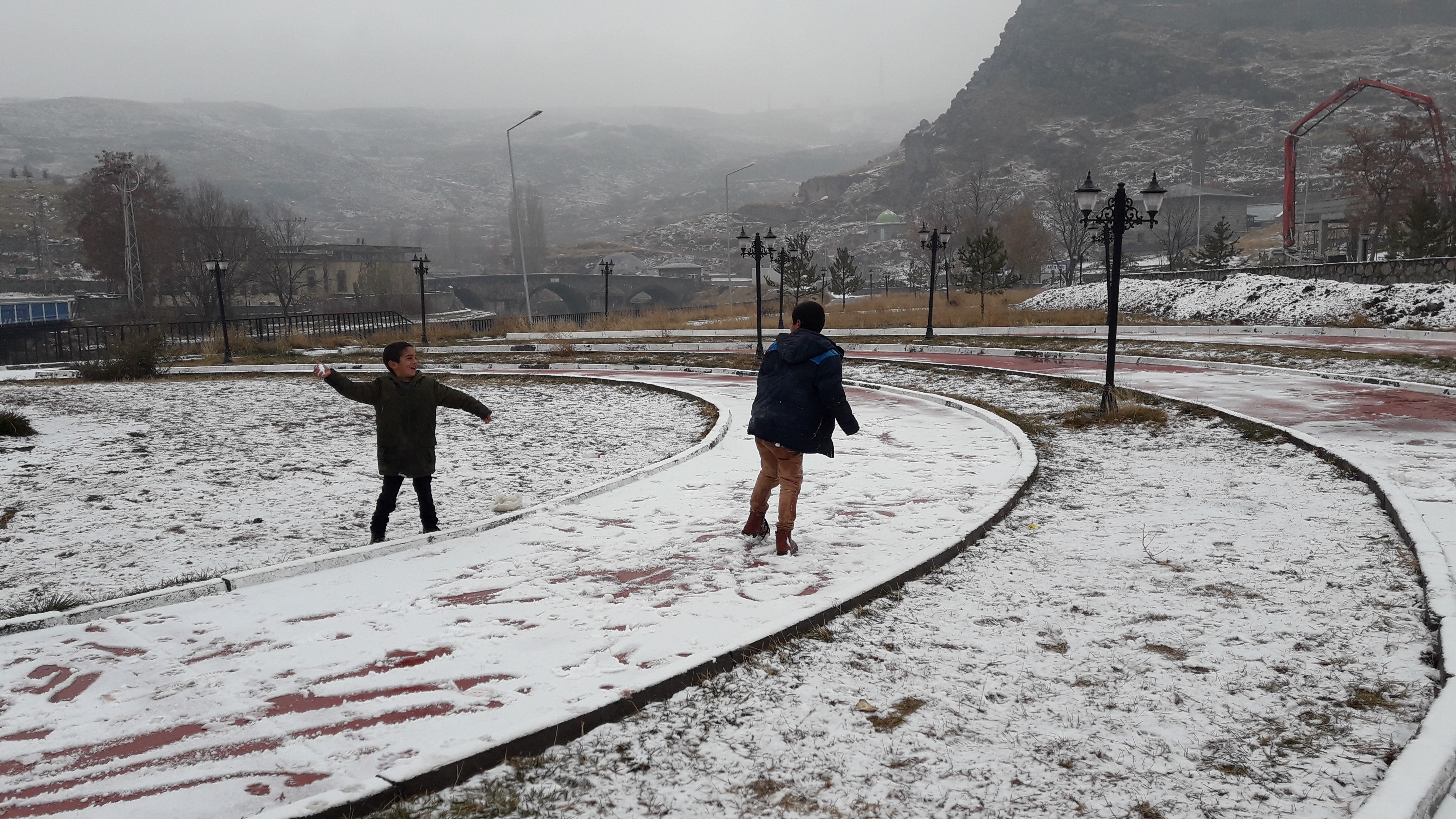 Kars'ta kar manzaraları