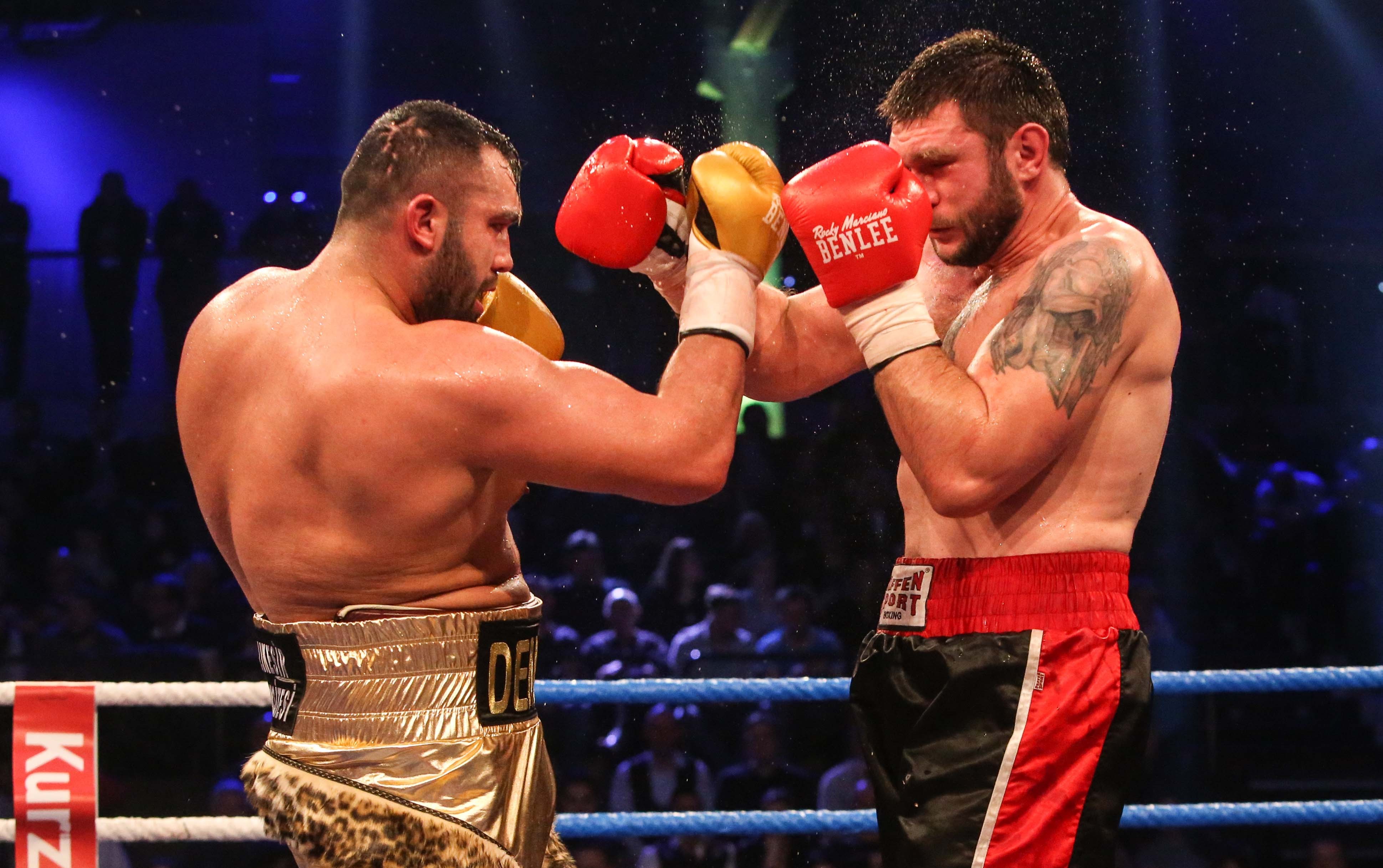 Türk boksörler Hamburg'da zaferlerini ilan etti