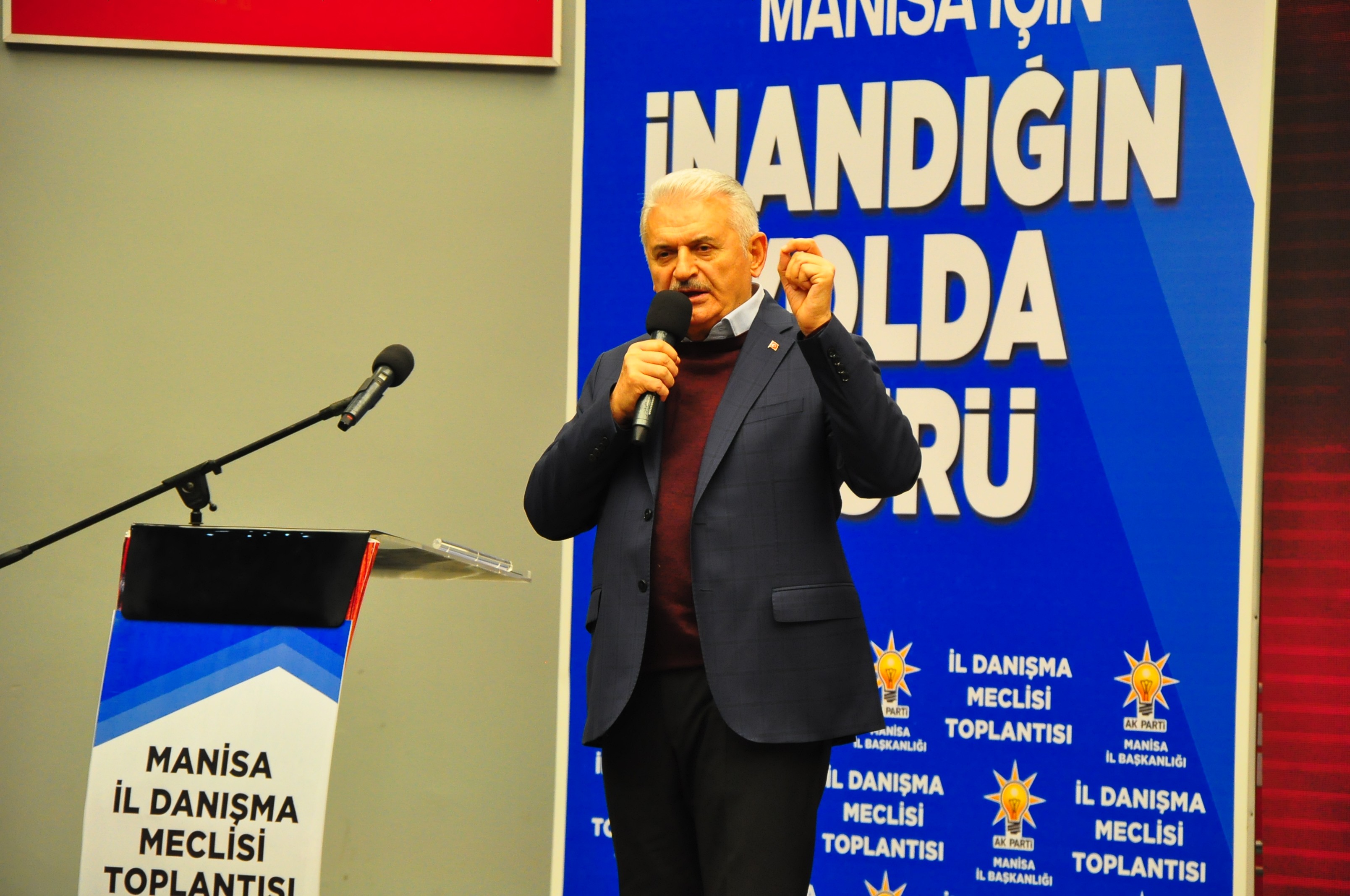 Binali Yıldırım: 'İstanbul Havalimanı'nın 5 yıllık kirası, Kanal İstanbul’u yapar'