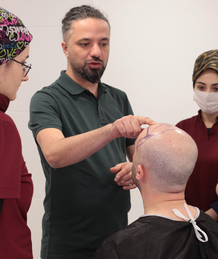 Dr. Bilgehan Aydın açıkladı: 'Saç ekimi değil, saç nakli'