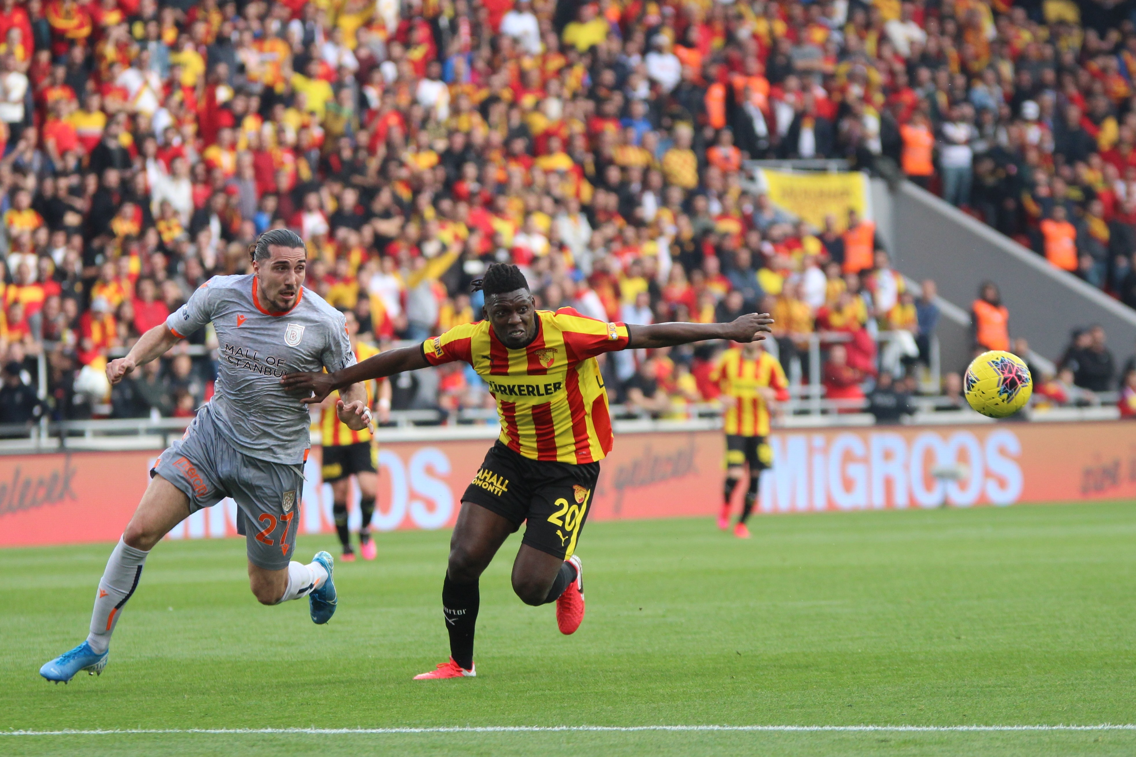 ÖZET İZLE: Göztepe 0 - 3 Başakşehir Maç Özeti ve Golleri İzle| Göztepe Başakşehir Kaç Kaç Bitti