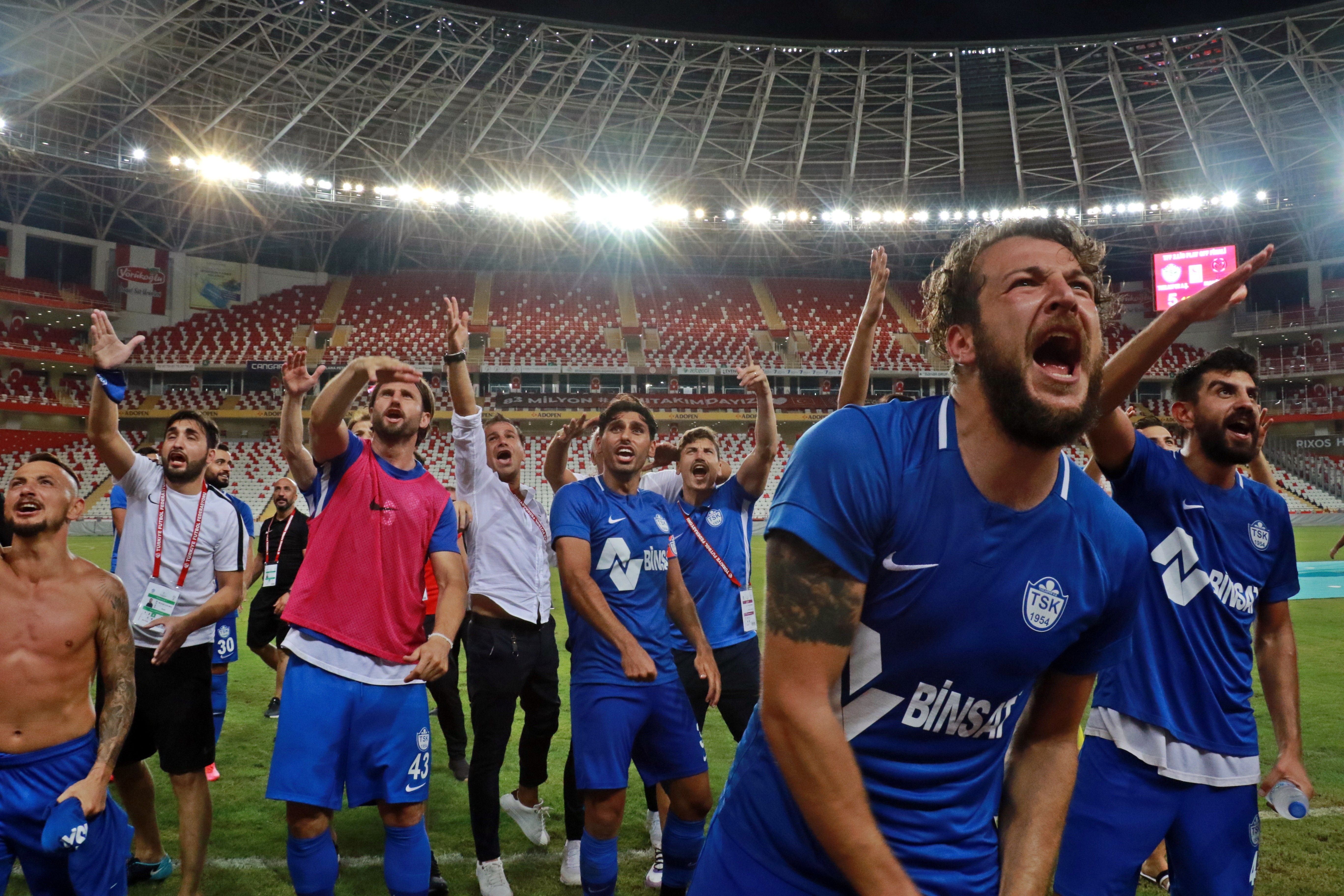 Tuzlaspor, TFF 1. Lig'e yükseldi!