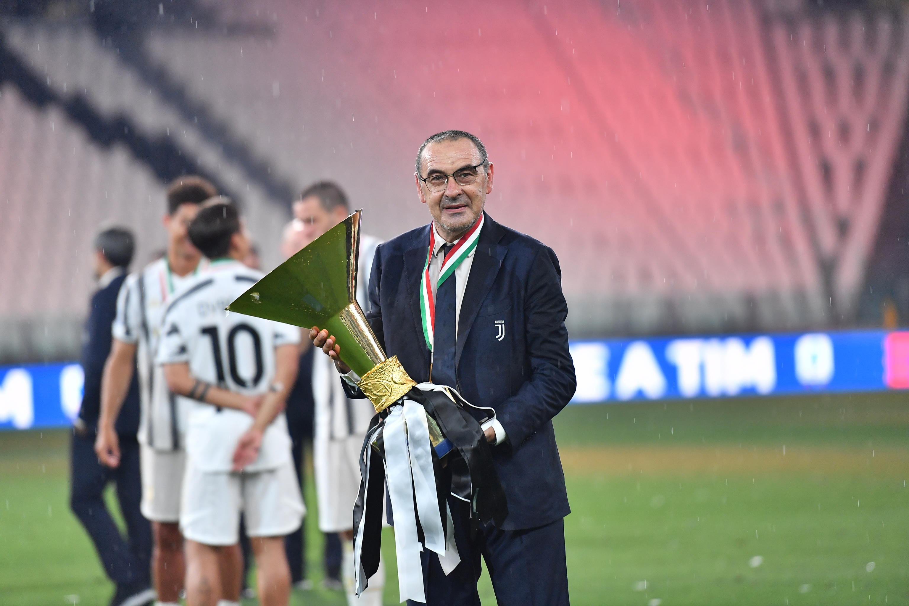 Juventus Sarri ile yolların ayrıldığını açıkladı