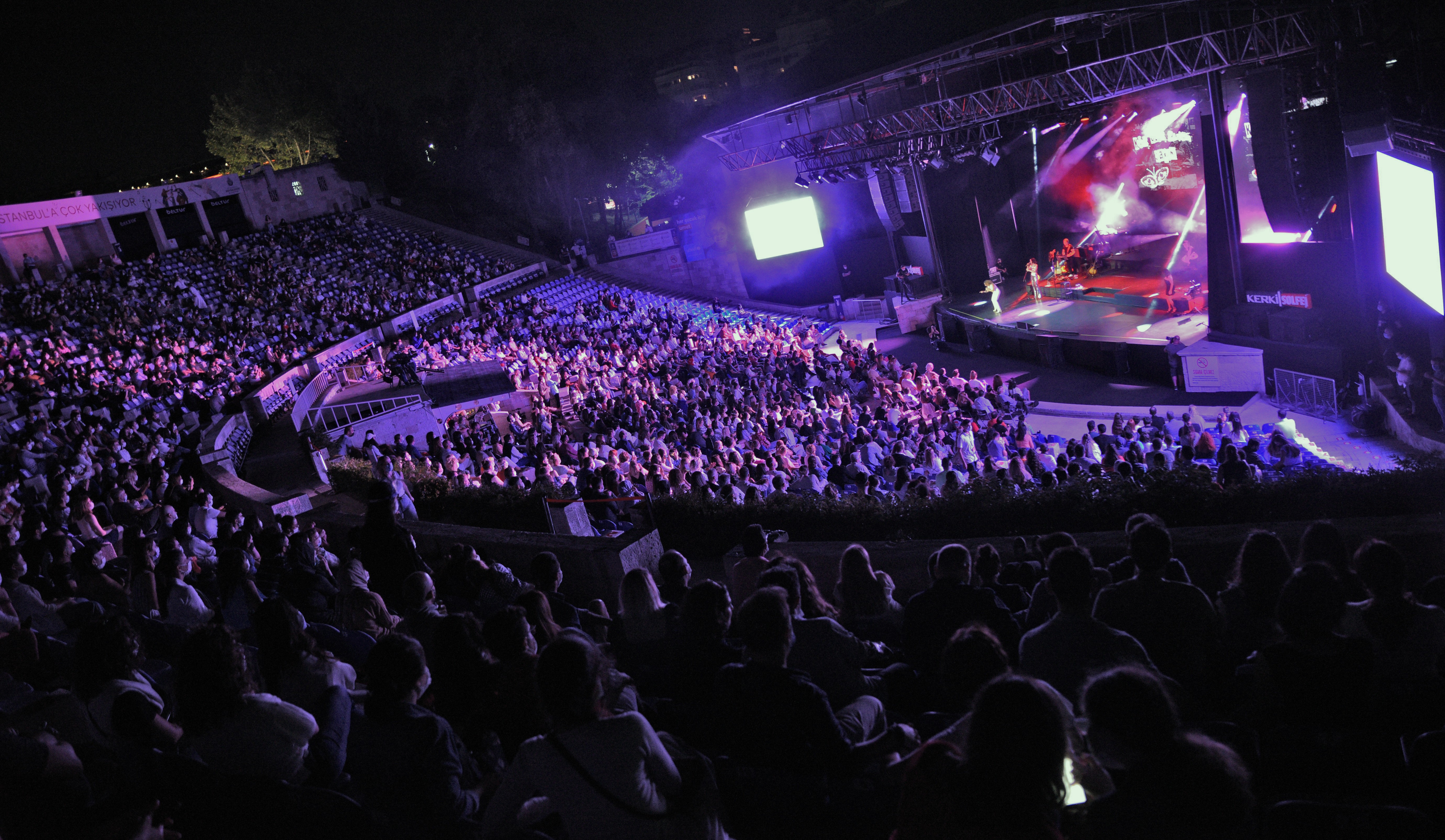 Sertab Erener müzikseverlerle buluştu