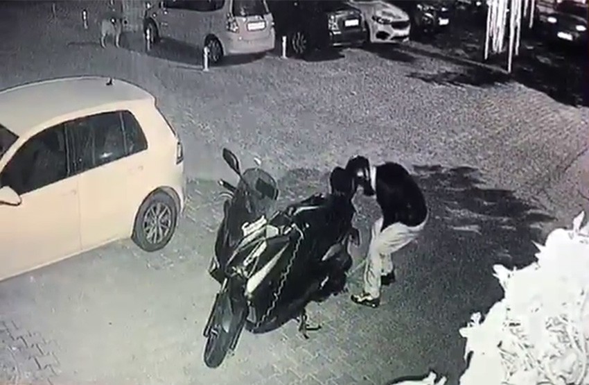 Fatih’te motosiklet hırsızları böyle görüntülendi