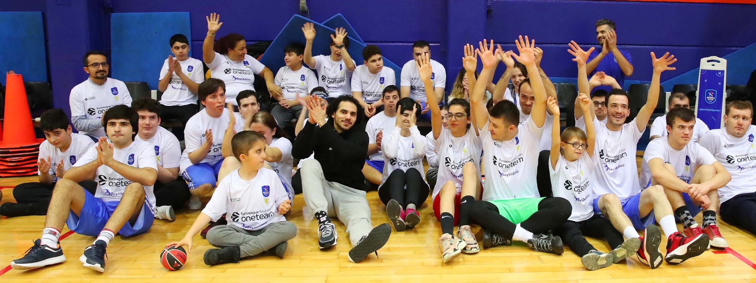 Anadolu Efes'e Avrupa'dan bir ödül daha