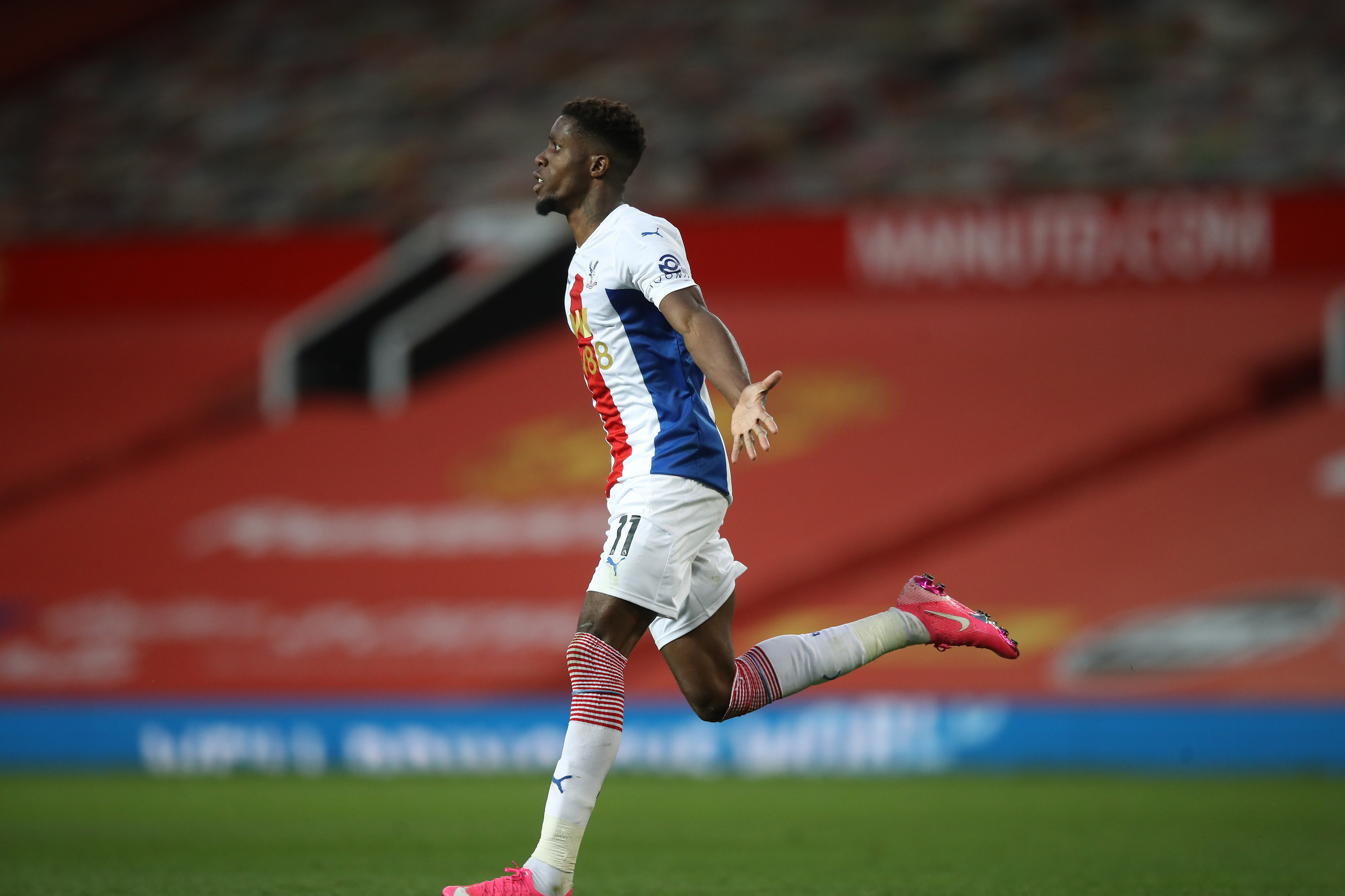 Manchester United kötü başladı