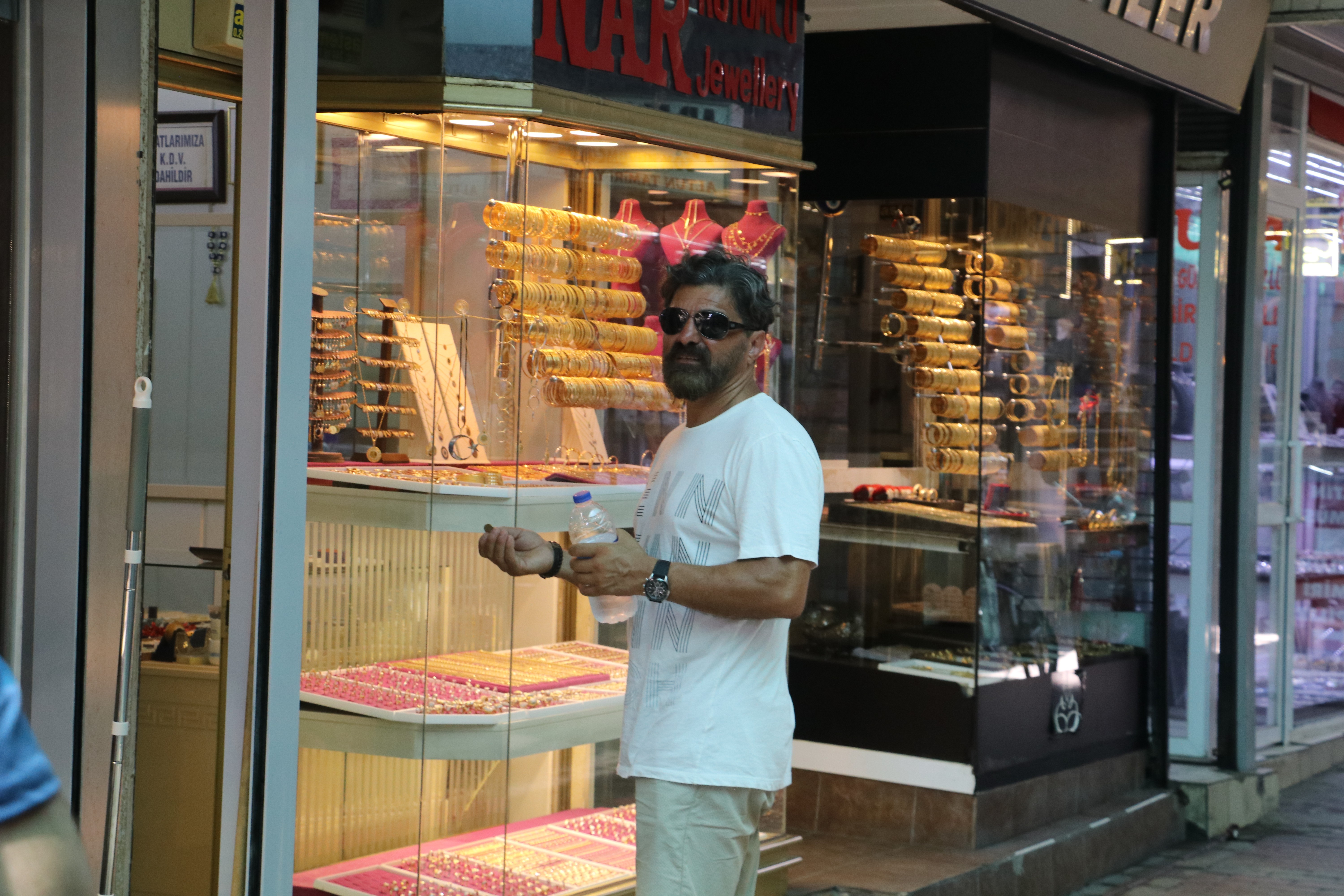 'Bizi mi seçtiniz' dedi, 900 TL'lik cezadan kurtulamadı