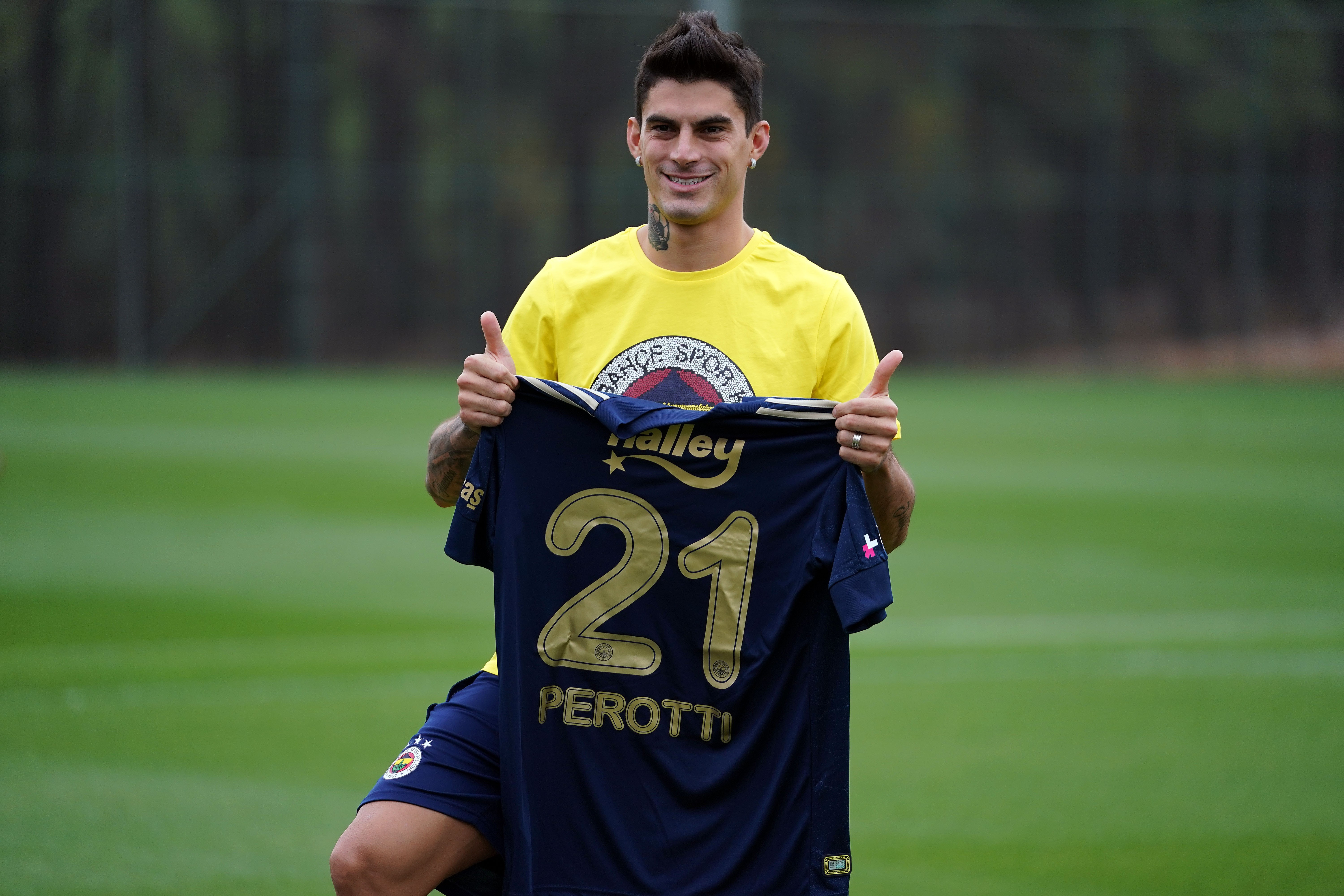 Diego Perotti: 'Fenerbahçe tarihinde birçok başarılara sahip'