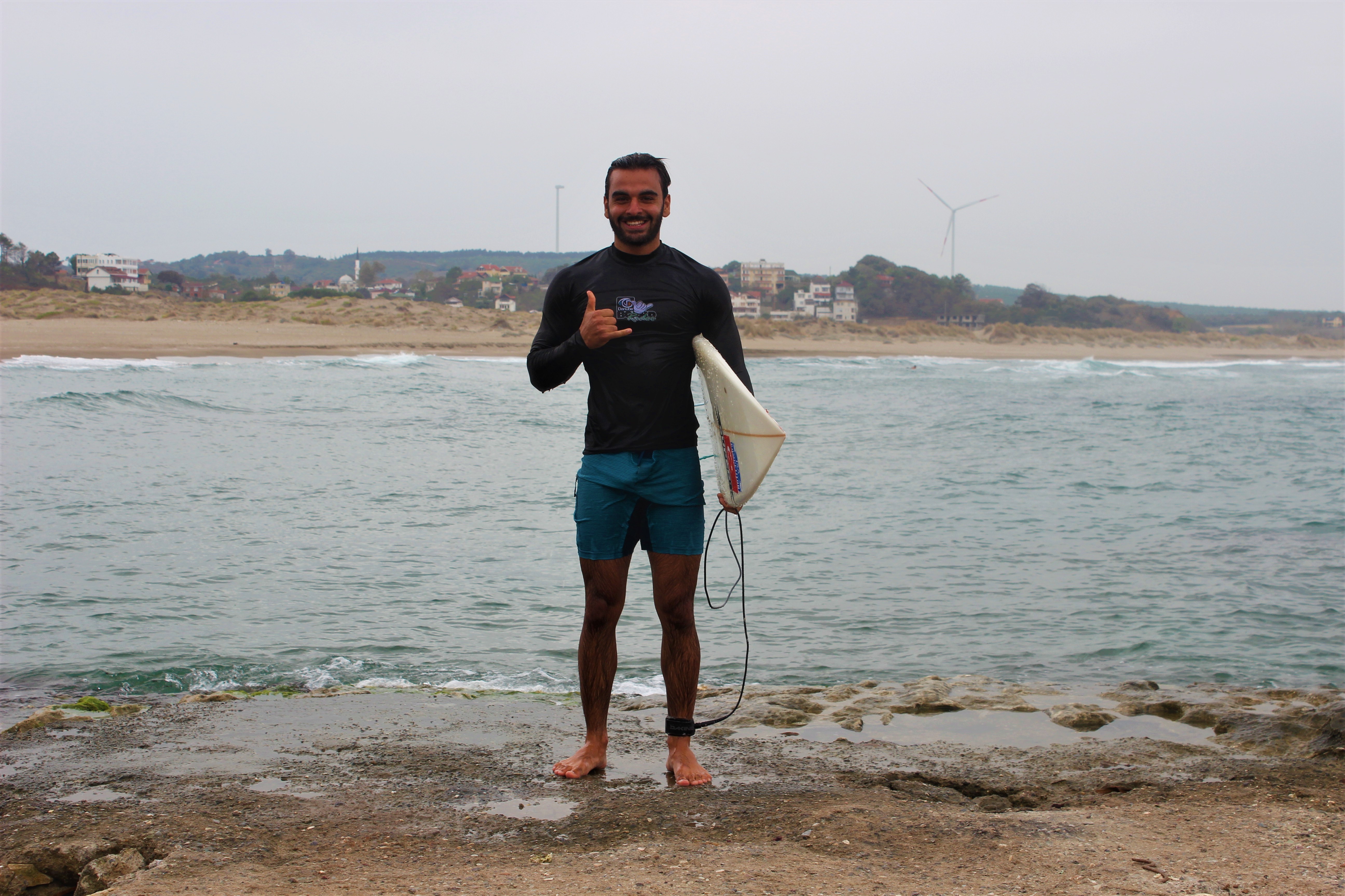 Karadeniz’in hırçın dalgalarında olimpiyatlara hazırlanıyor