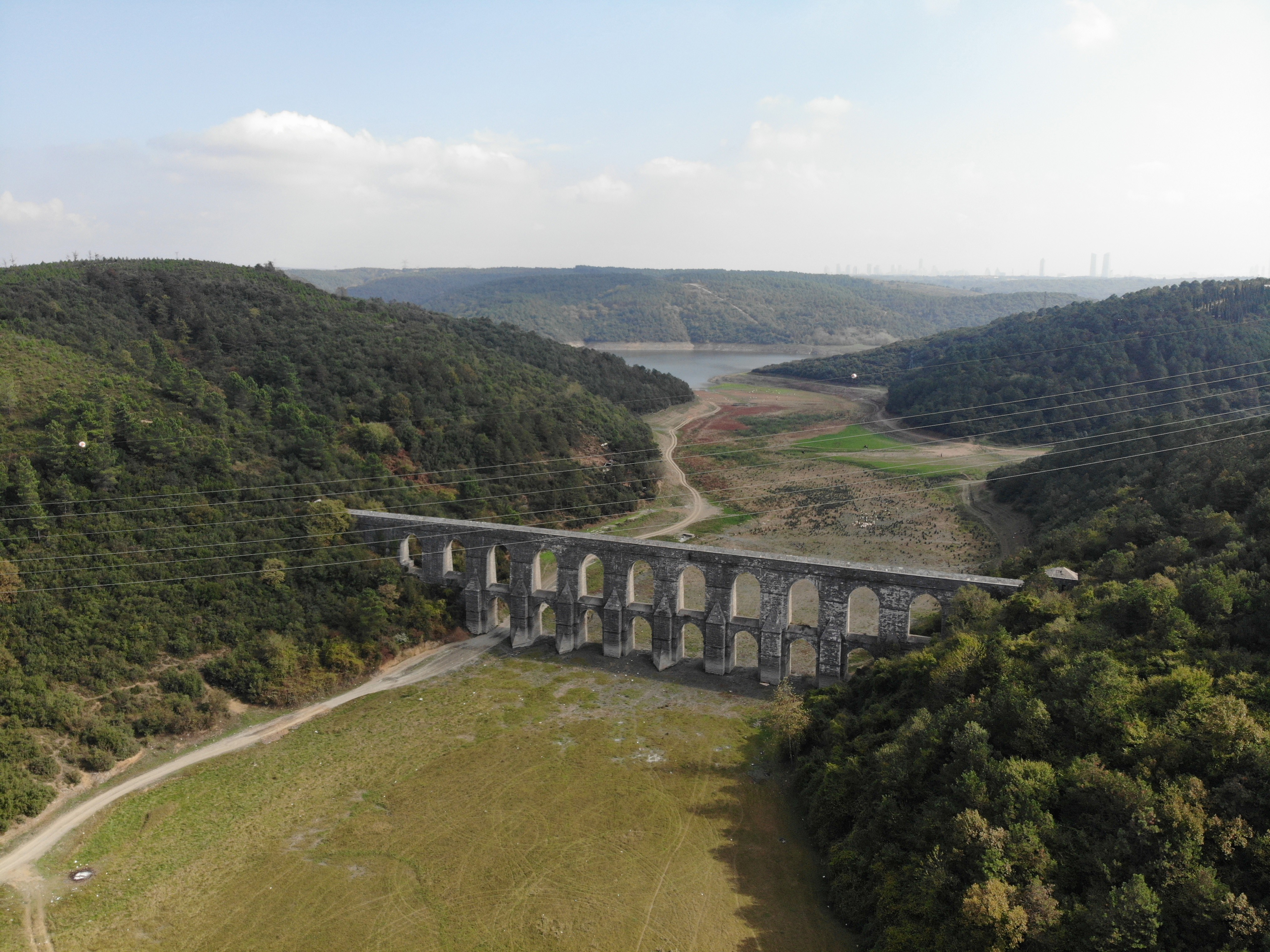 Alibeyköy barajında korkutan görüntü!