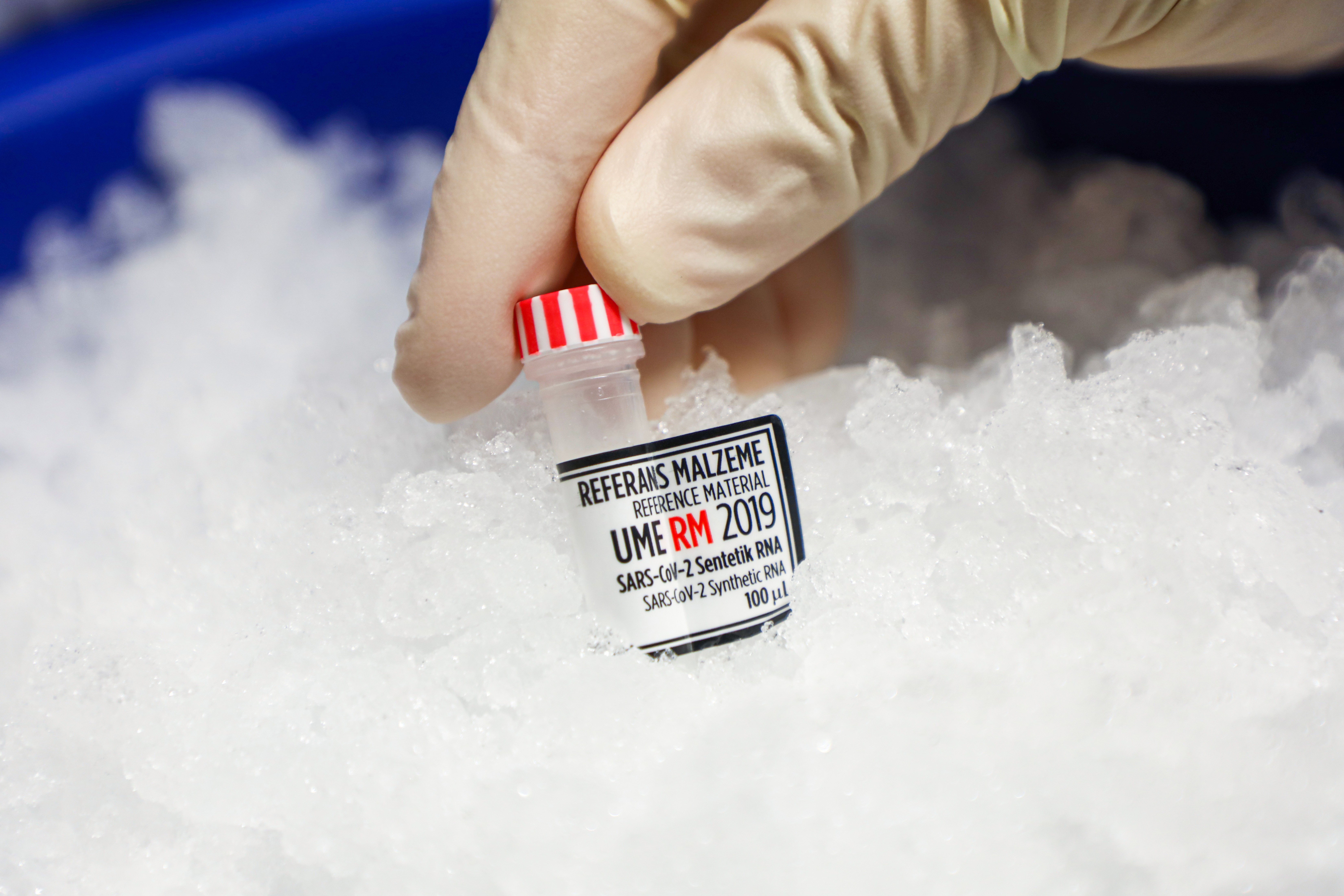 Bakan Varank: 'Toz ve sıcaklığa dayanıklı yerli ve milli malzemelerimizi ürettik'