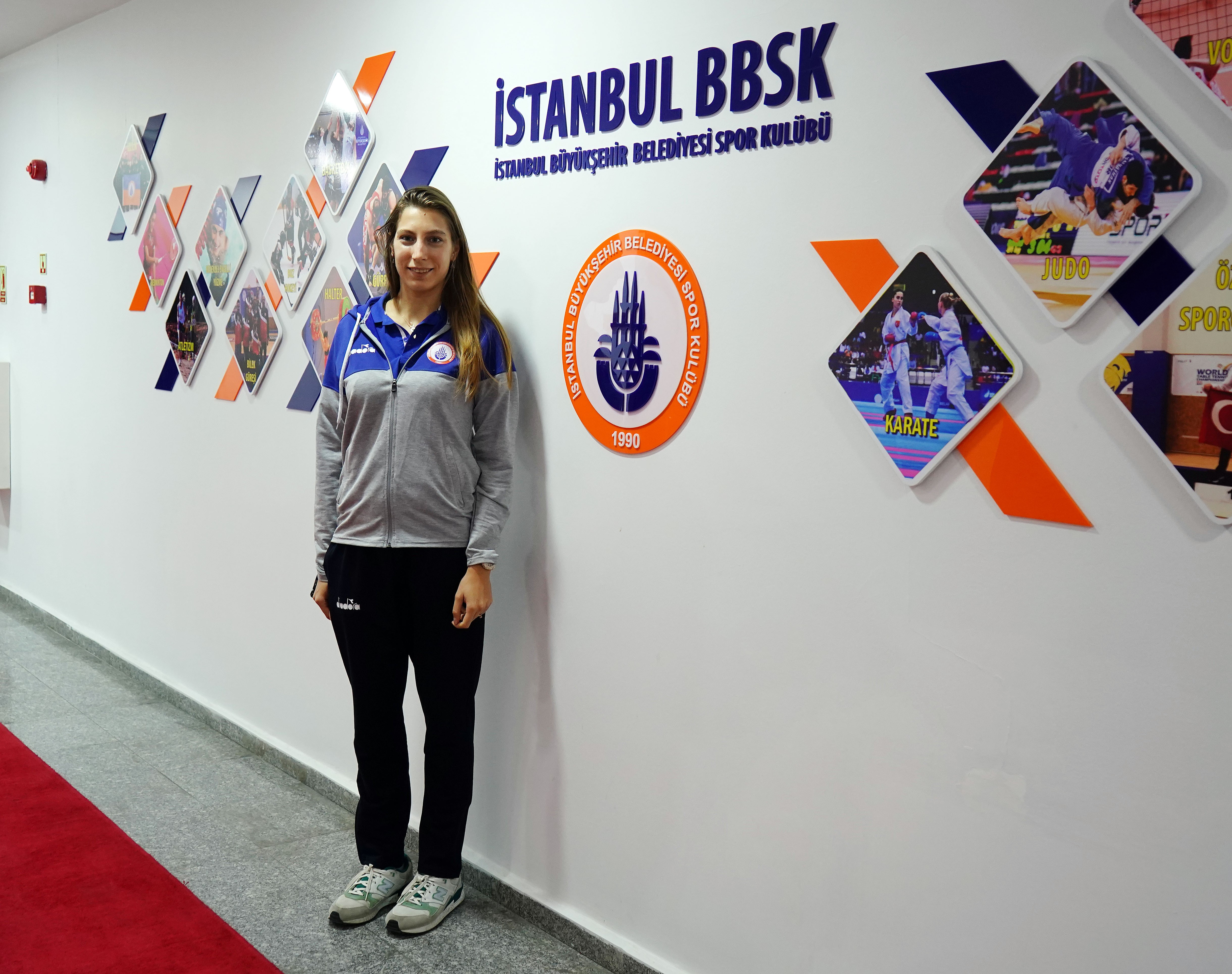 İBBSK Kaptanı Neslişah Akar: 'Hedefimiz Sultanlar Ligi'