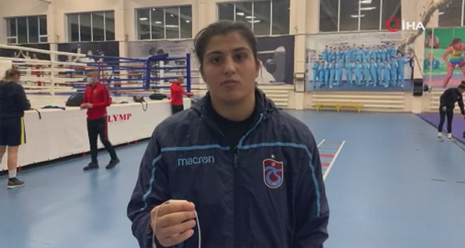 Türkiye Kadın Boks Milli Takımı çalışmalarını sürdürüyor