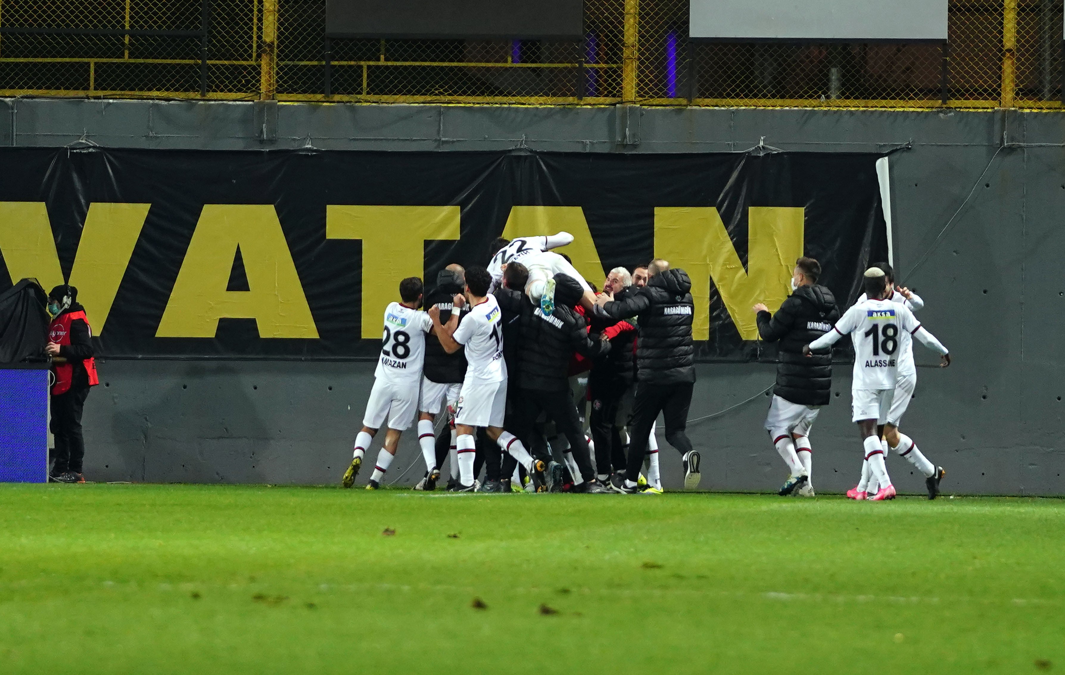 ÖZET İZLE| Fatih Karagümrük 2-1 Galatasaray Maç Özeti ve Golleri İzle