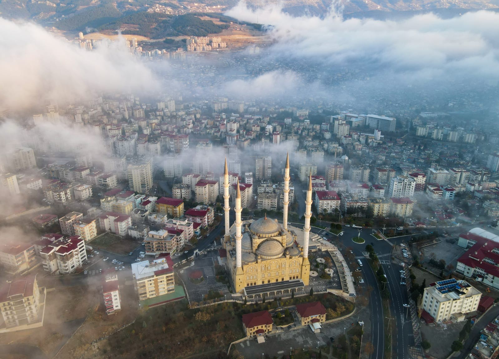 Abdulhamid Han Camii'den kartpostallık görüntüler