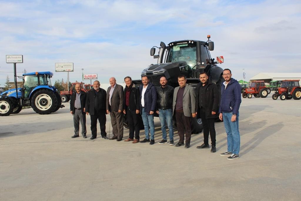 ''Traktör satışlarında ve tarım sektöründe patlama yaşanıyor''