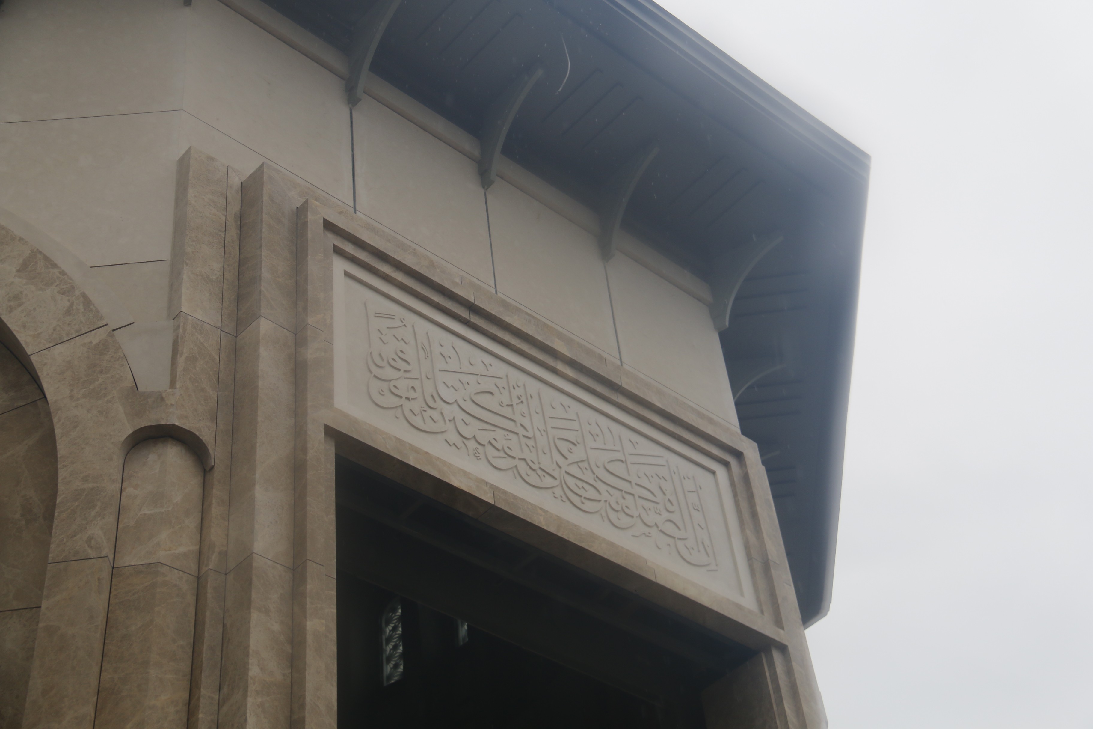 Taksim Camii’nin dış cephesi tamamlandı