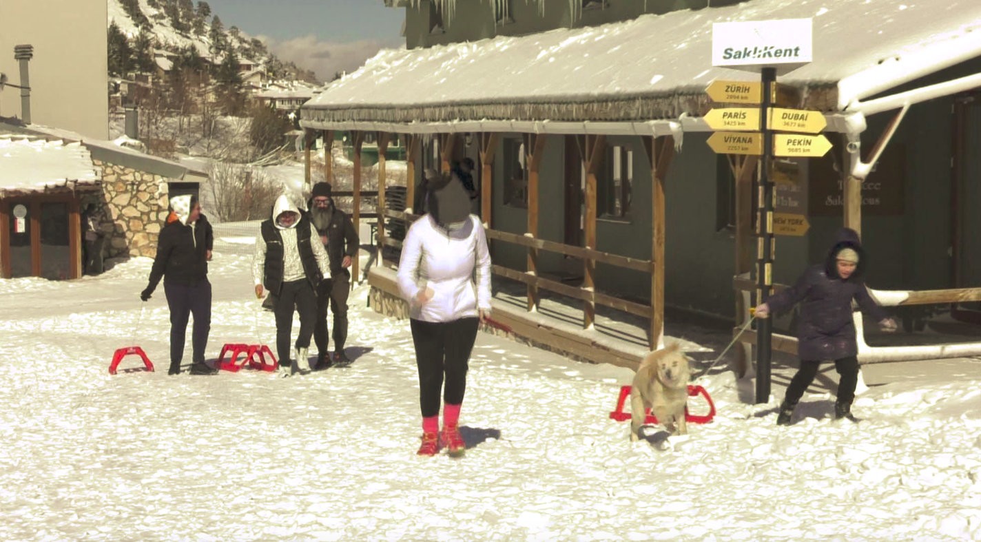 Antalya'nın kayak merkezi Saklıkent misafirlerini bekliyor