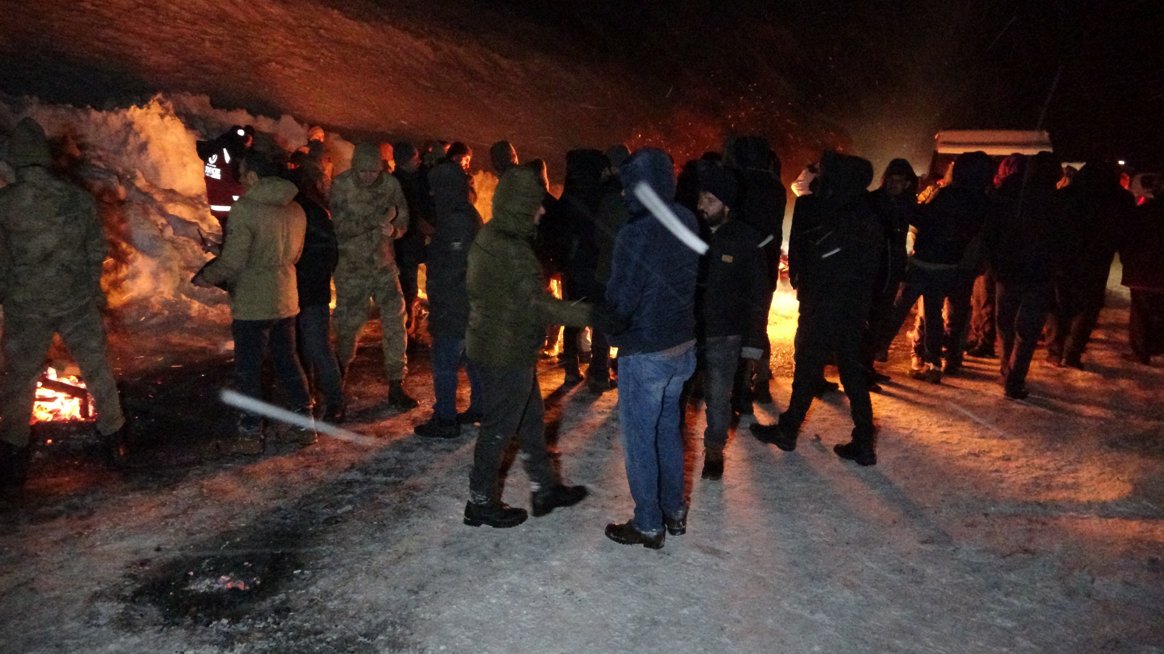Van-Bahçesaray karayolundaki çığ felaketinin 1. yıldönümü