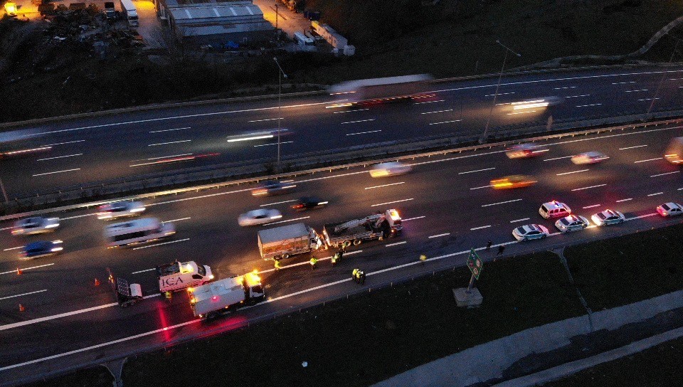 Kuzey Marmara Otoyolu'nda korkutan kaza: 2 yaralı