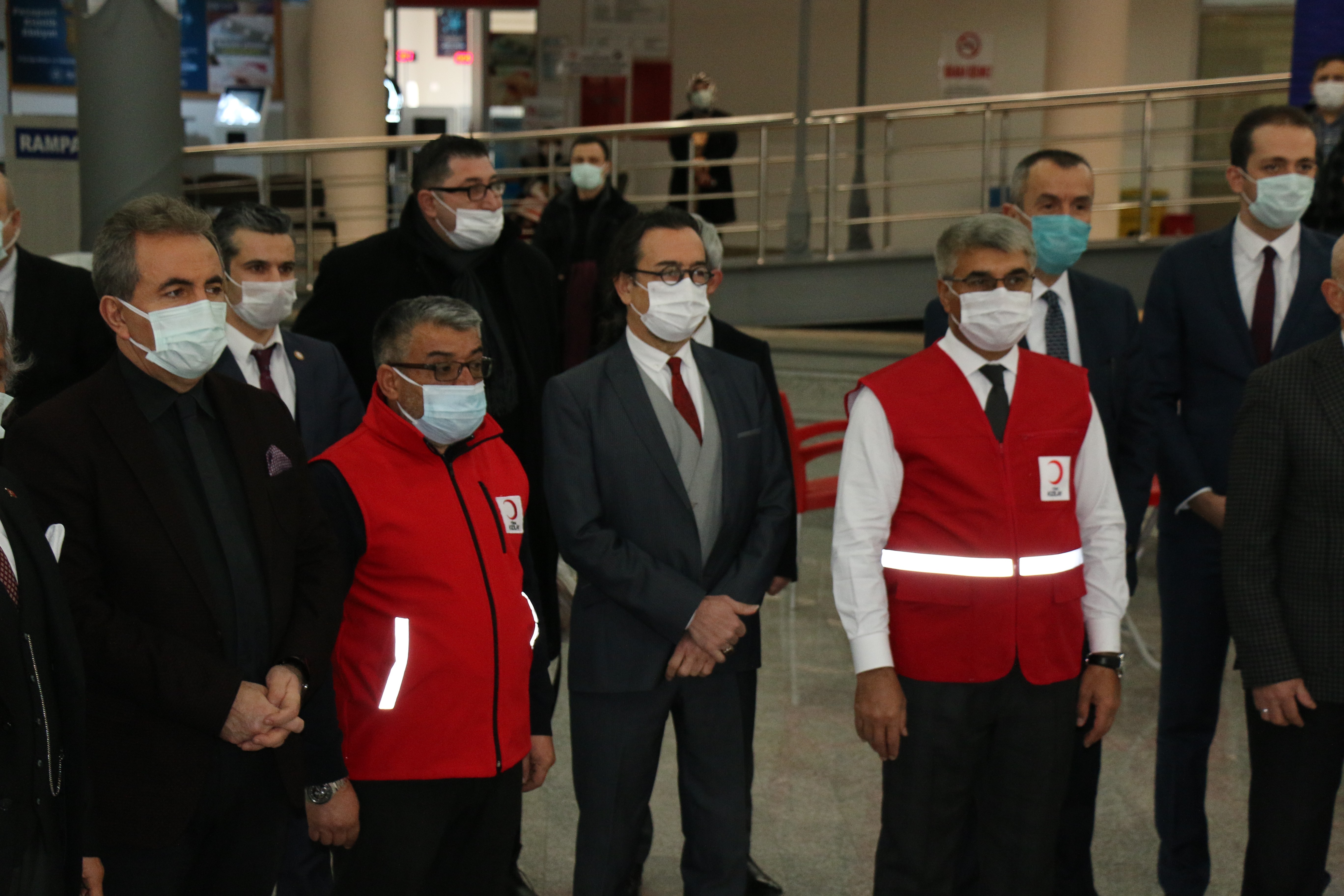 Vali Gürel, “Vaka sayısındaki rahatlama tedbirlere yansımasın”