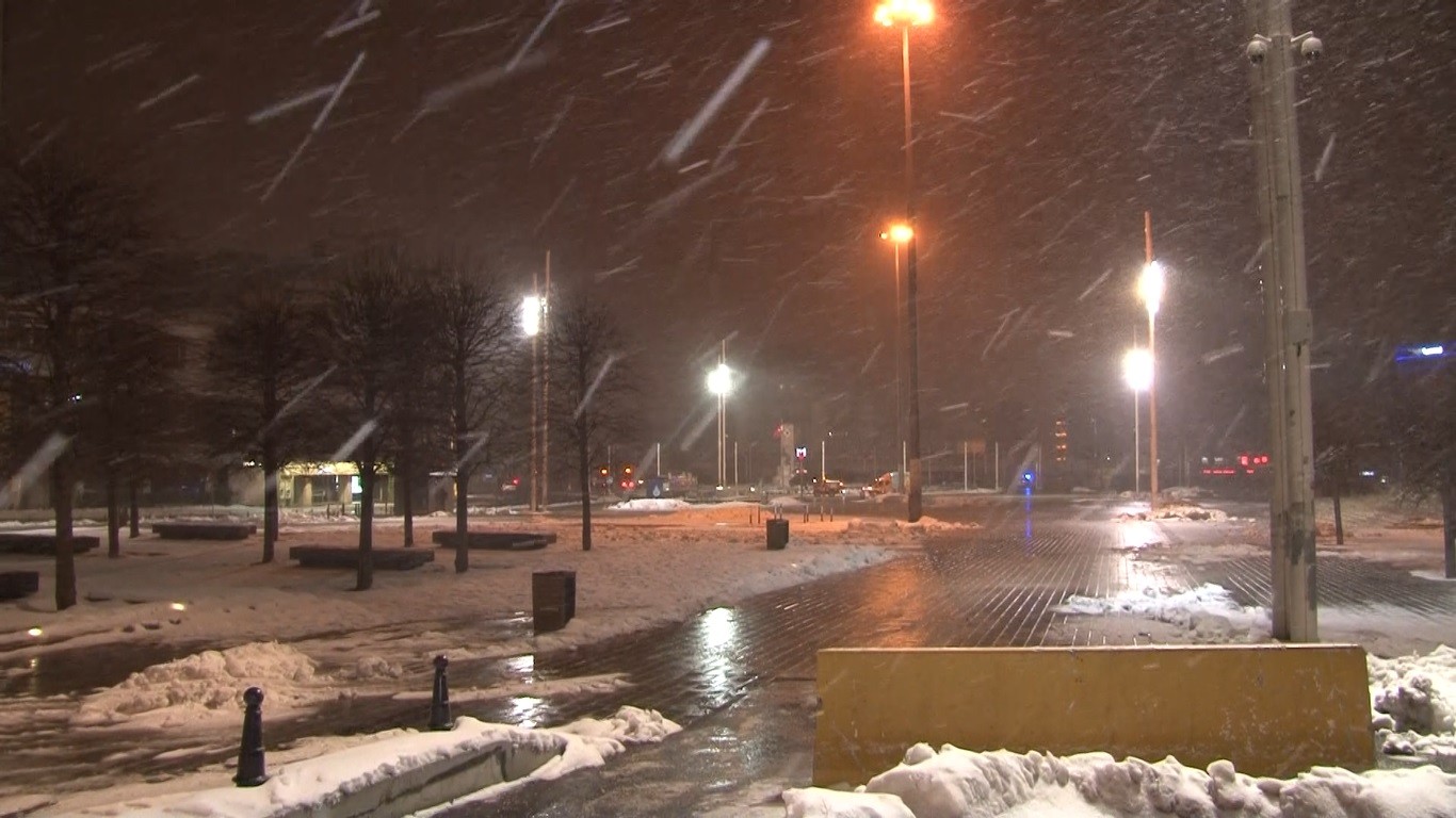 İstanbul'da kar yağışı sabah saatlerinde etkisini göstermeye başladı