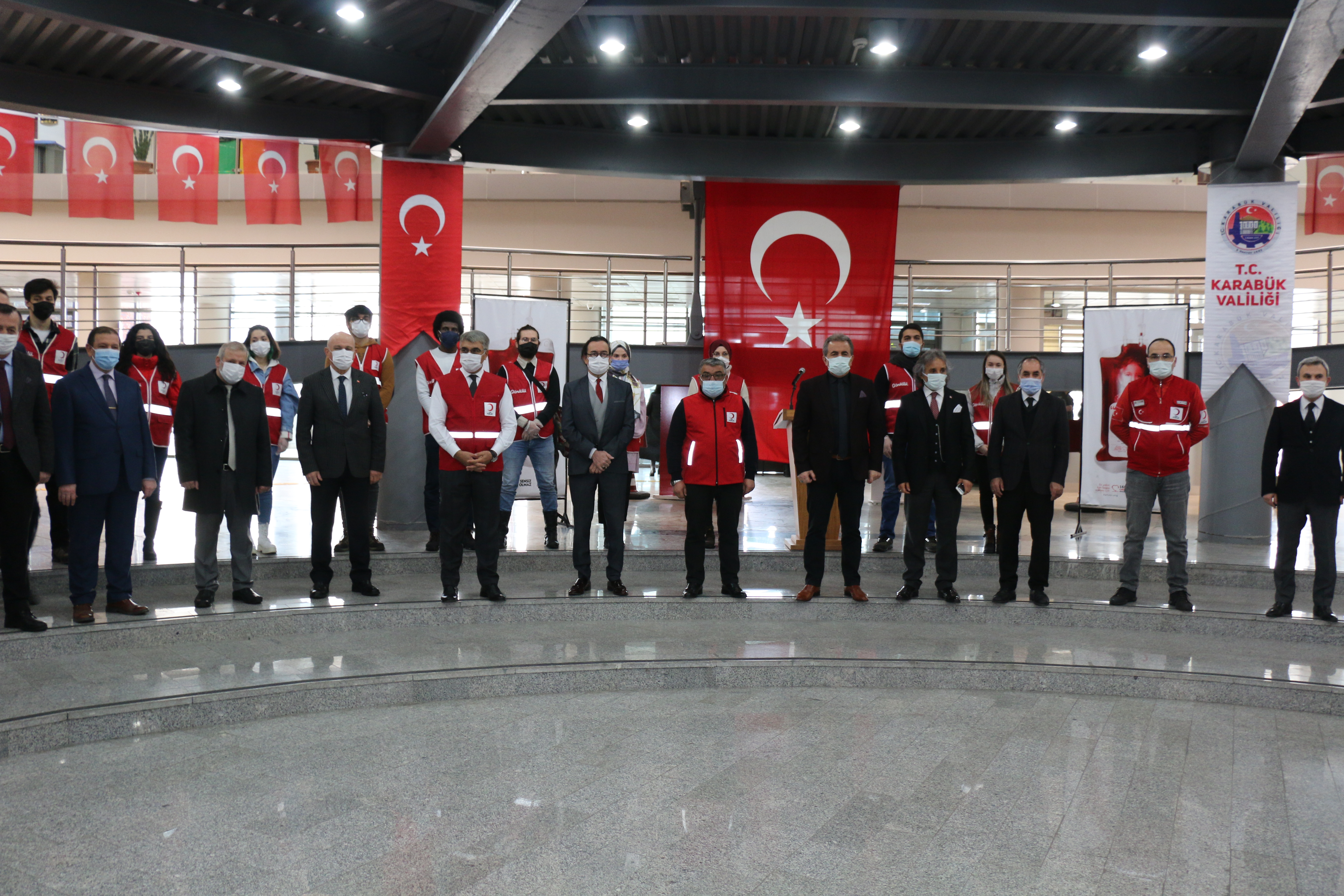 Vali Gürel, “Vaka sayısındaki rahatlama tedbirlere yansımasın”